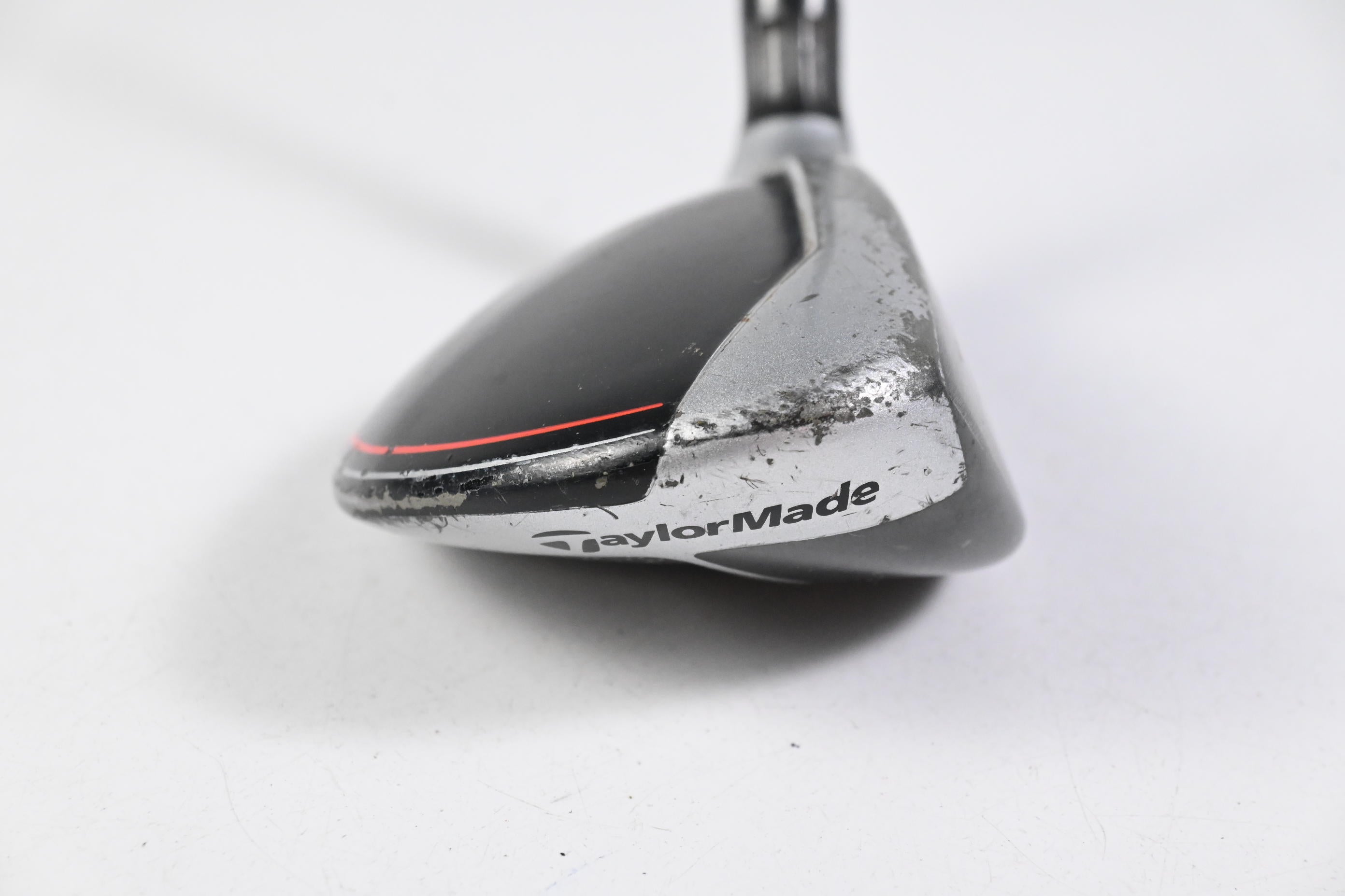 Taylormade M6 #4 Hybrid / 22 Degree / Regular Flex Fujikura Atmos Orange 6