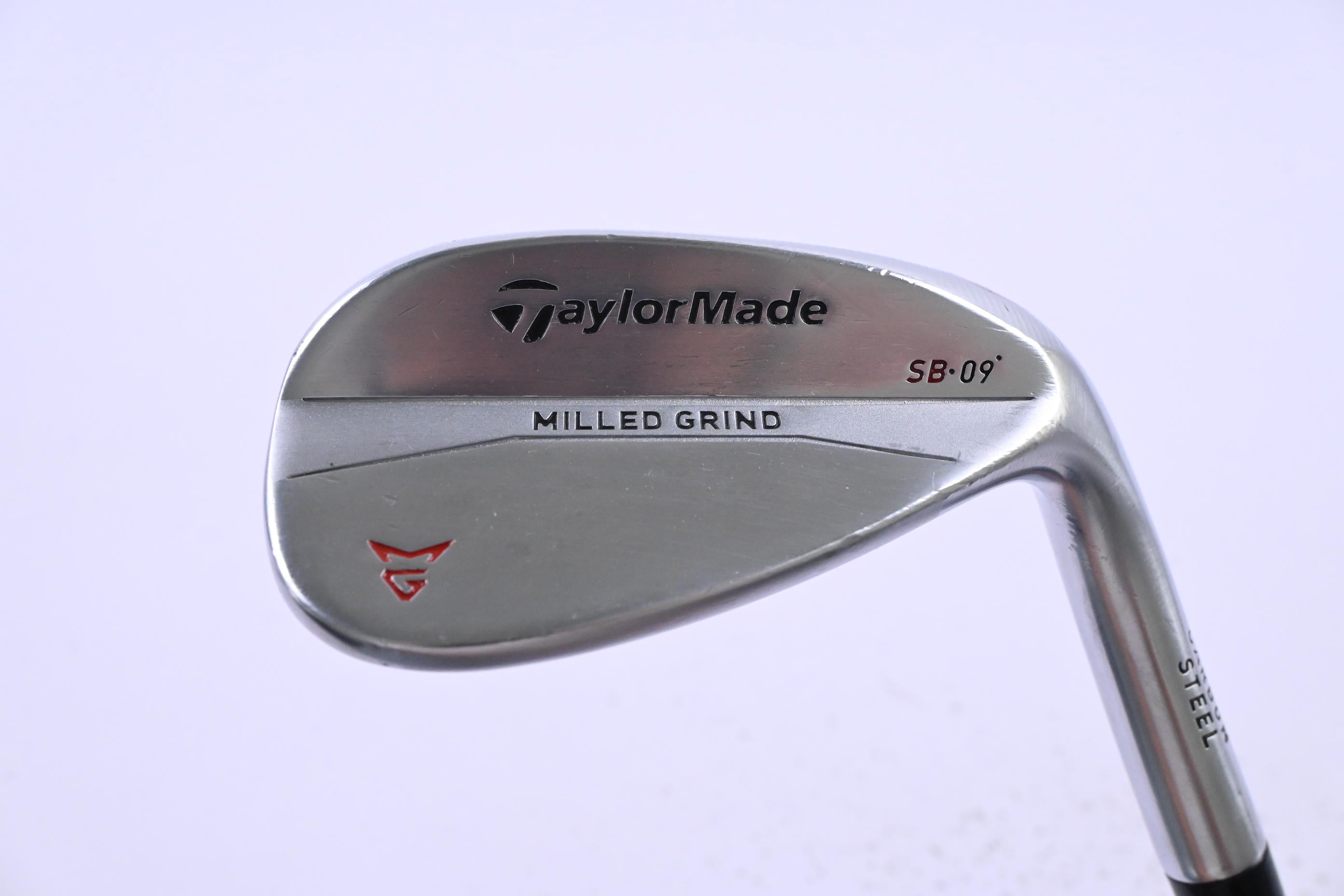 Taylormade Milled Grind Gap Wedge / 52 Degree / Wedge Flex Dynamic Gold