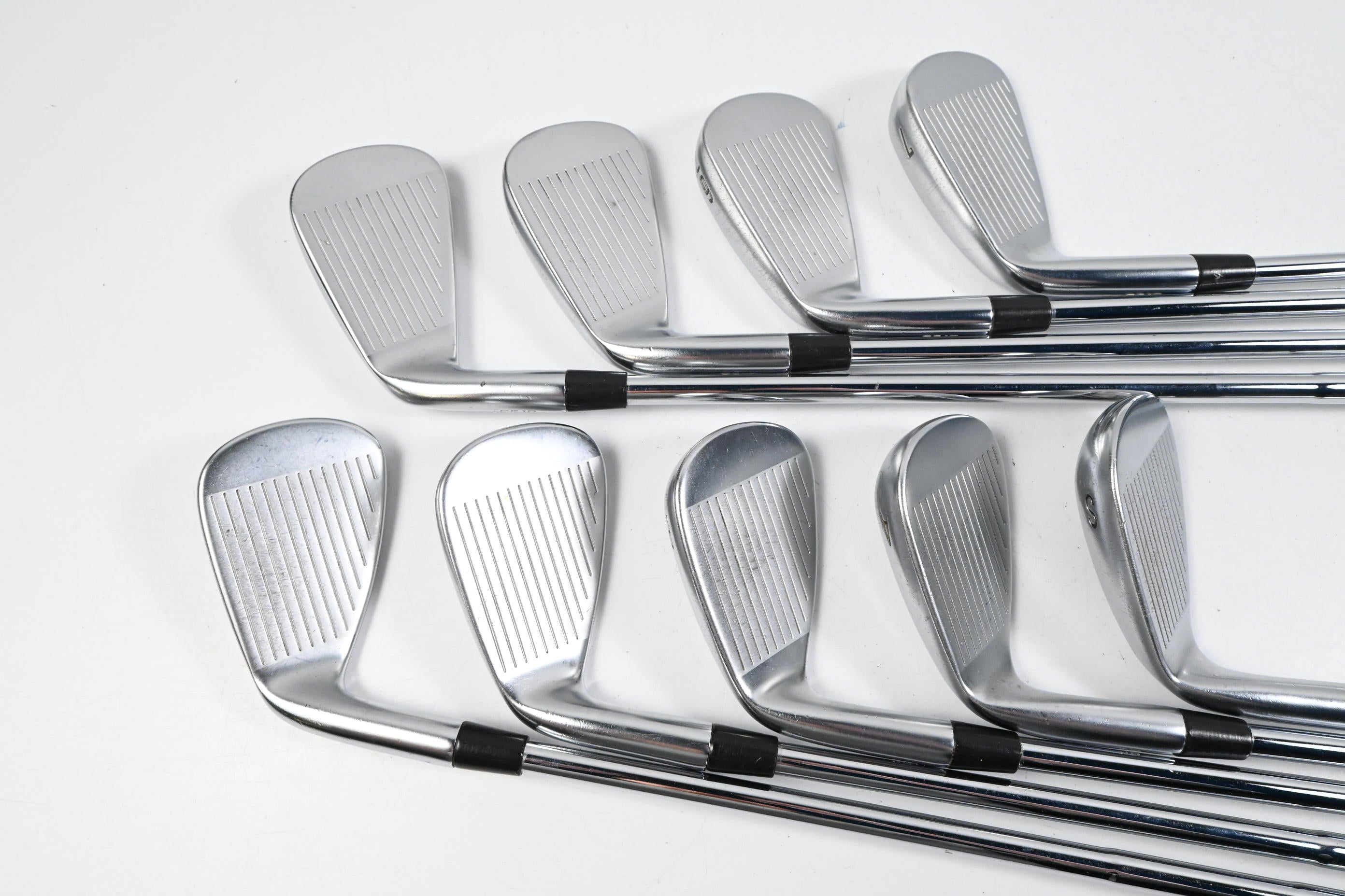 Callaway Apex 19 Irons / 4-PW+GW+SW / Regular Flex KBS Tour 80 Steel Shafts