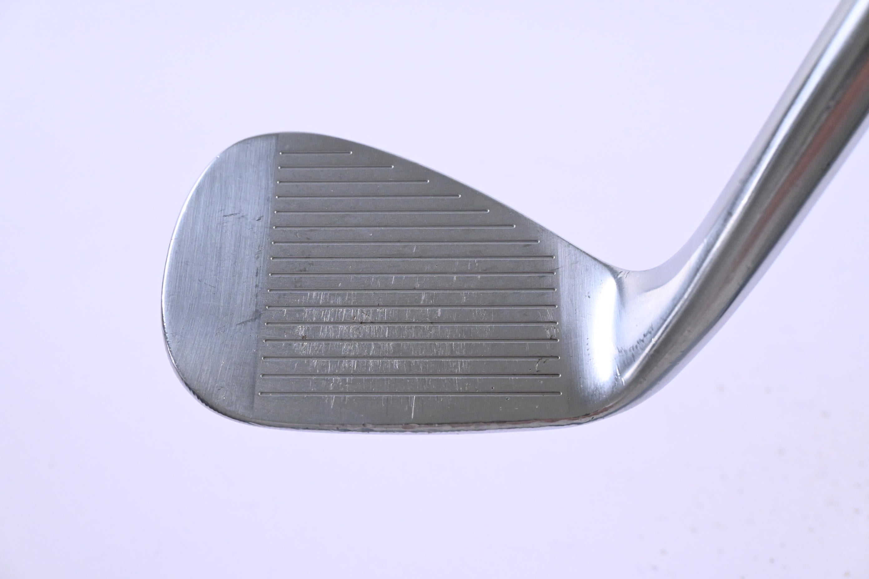 Taylormade Milled Grind Gap Wedge / 52 Degree / Wedge Flex Dynamic Gold