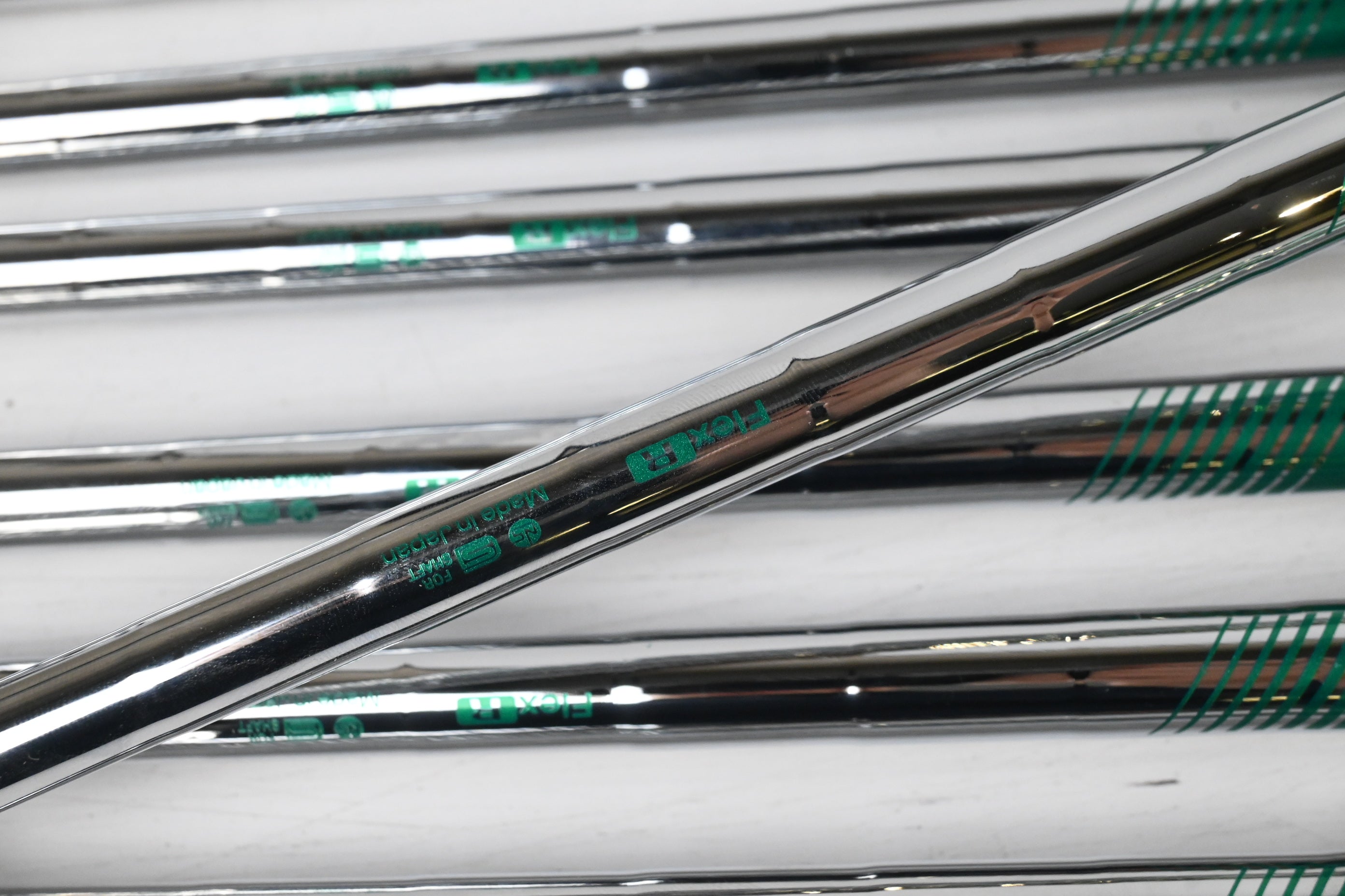Titleist T250* 2025 Irons / 5-PW+GW / Regular Flex N.S.Pro 750 GH Neo Shafts