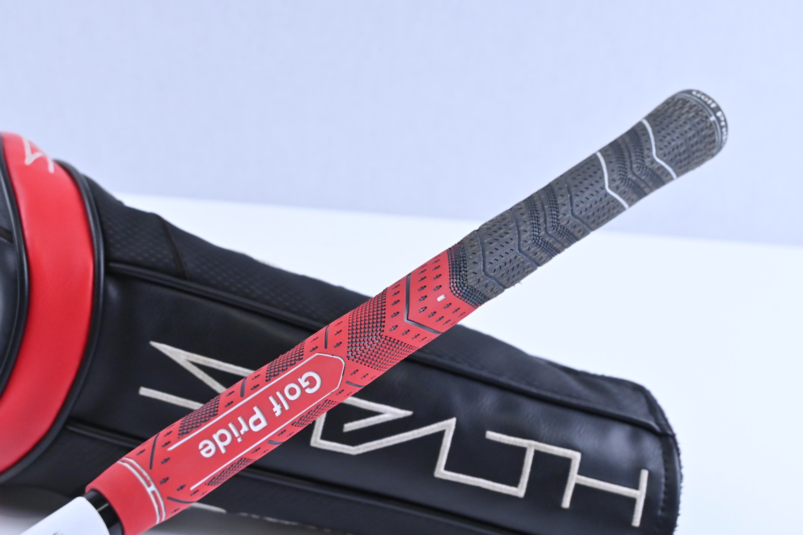 Taylormade Stealth Driver / 9 Degree / Stiff Flex Fujikura Ventus Red 5 Shaft