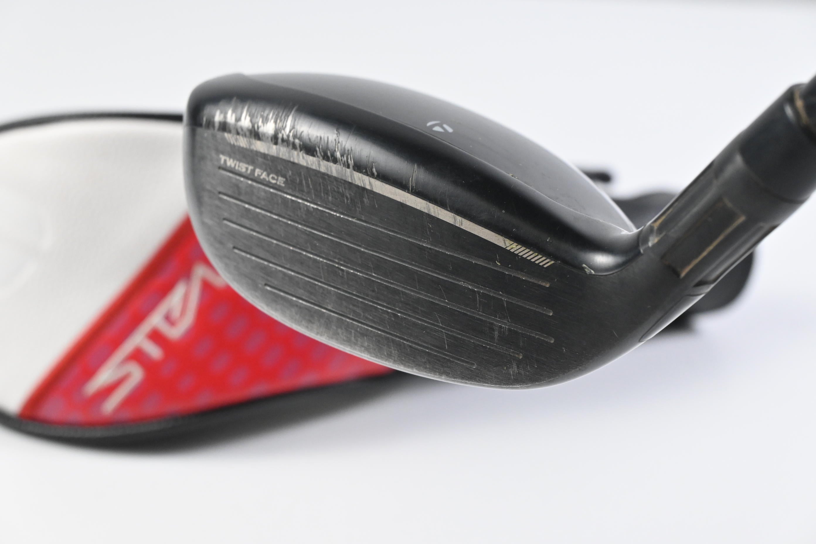 Taylormade Stealth 2 #3 Hybrid / 19 Degree / Regular Flex Fujikura Ventus TR Red