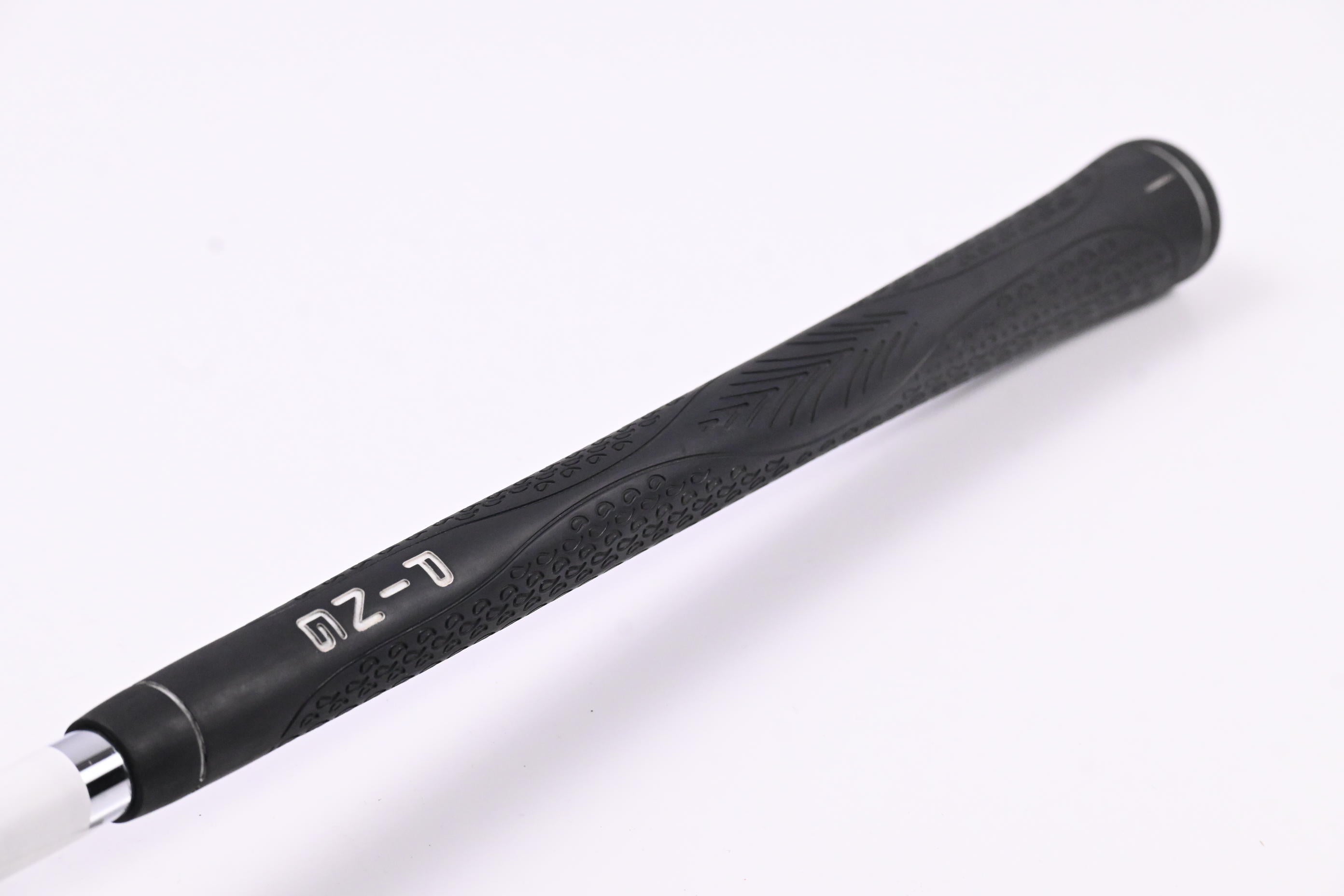 Ping G5 #4 Iron / 24 Degree / Black Dot / Regular Flex Ping Shafts