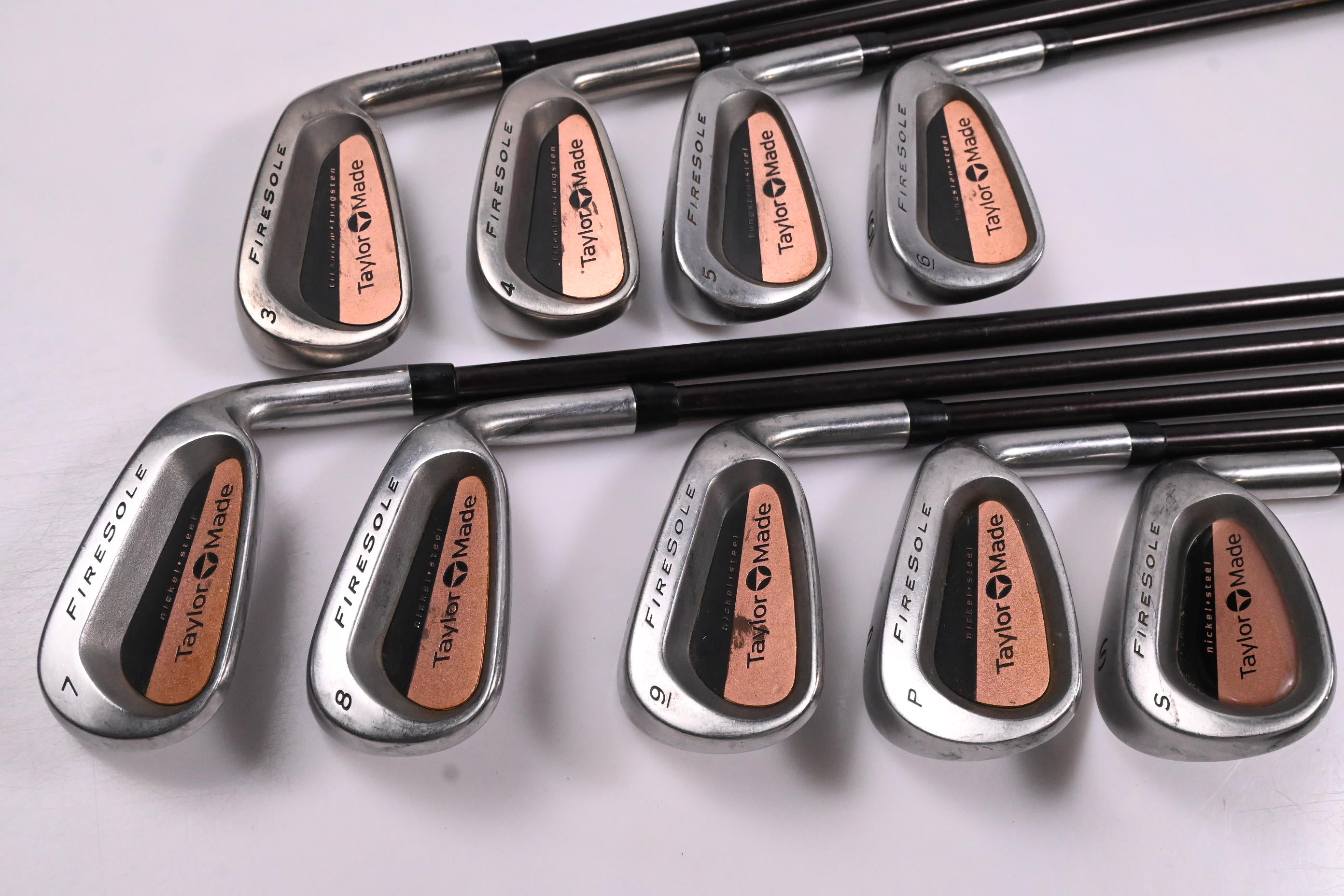 Taylormade Firesole Irons / 3-PW+SW / Regular Flex Taylormade Bubble 80 Shafts