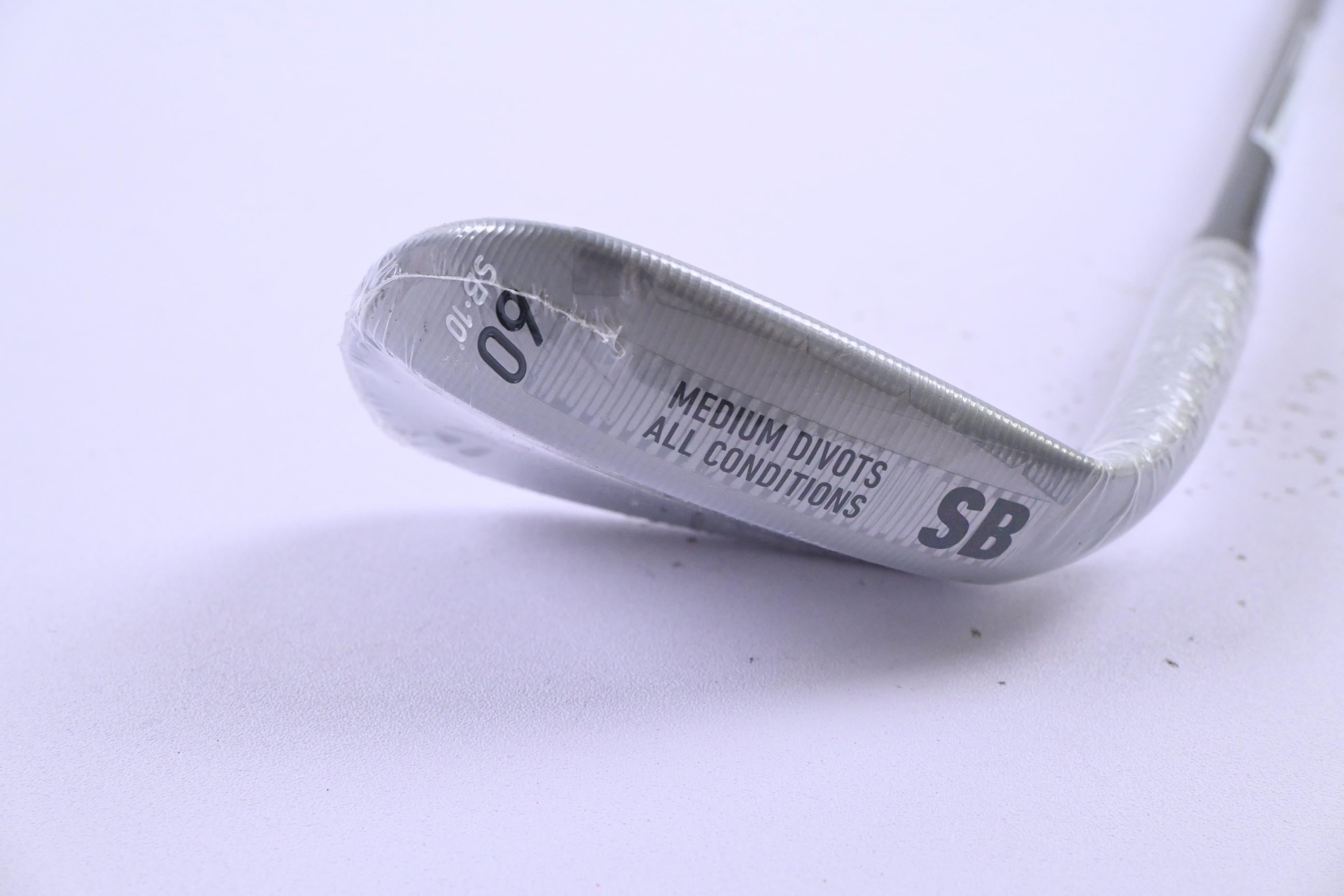 Taylormade Milled Grind 5 Lob Wedge / 60 Degree / Wedge Flex UST Recoil Dart 80