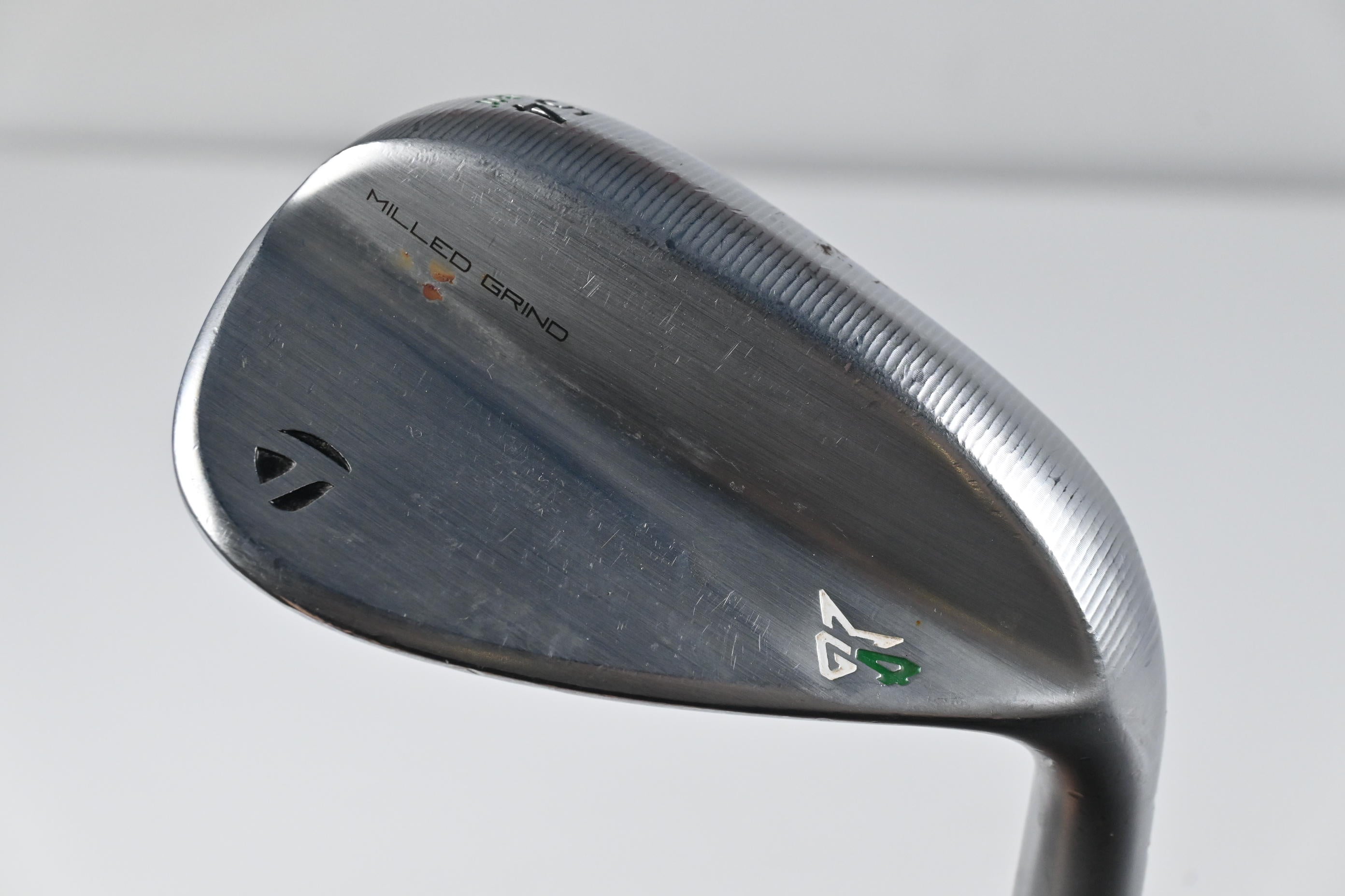 Taylormade Milled Grind 4 Sand Wedge / 54 Degree / Regular Flex Fujikura Ventus
