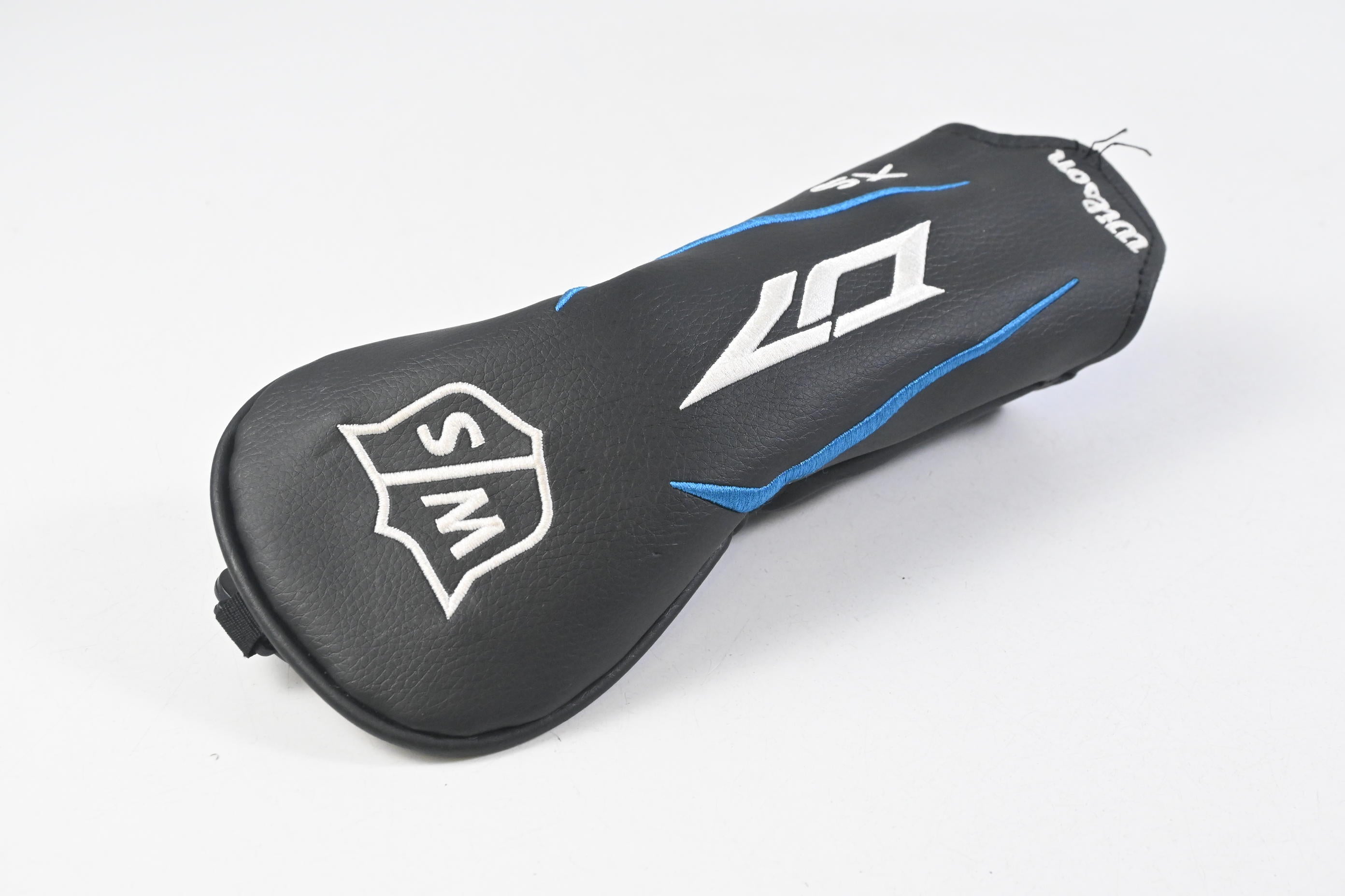 Wilson Staff D7 #4 Hybrid / 22 Degree / Regular Flex UST Mamiya Helium Shaft