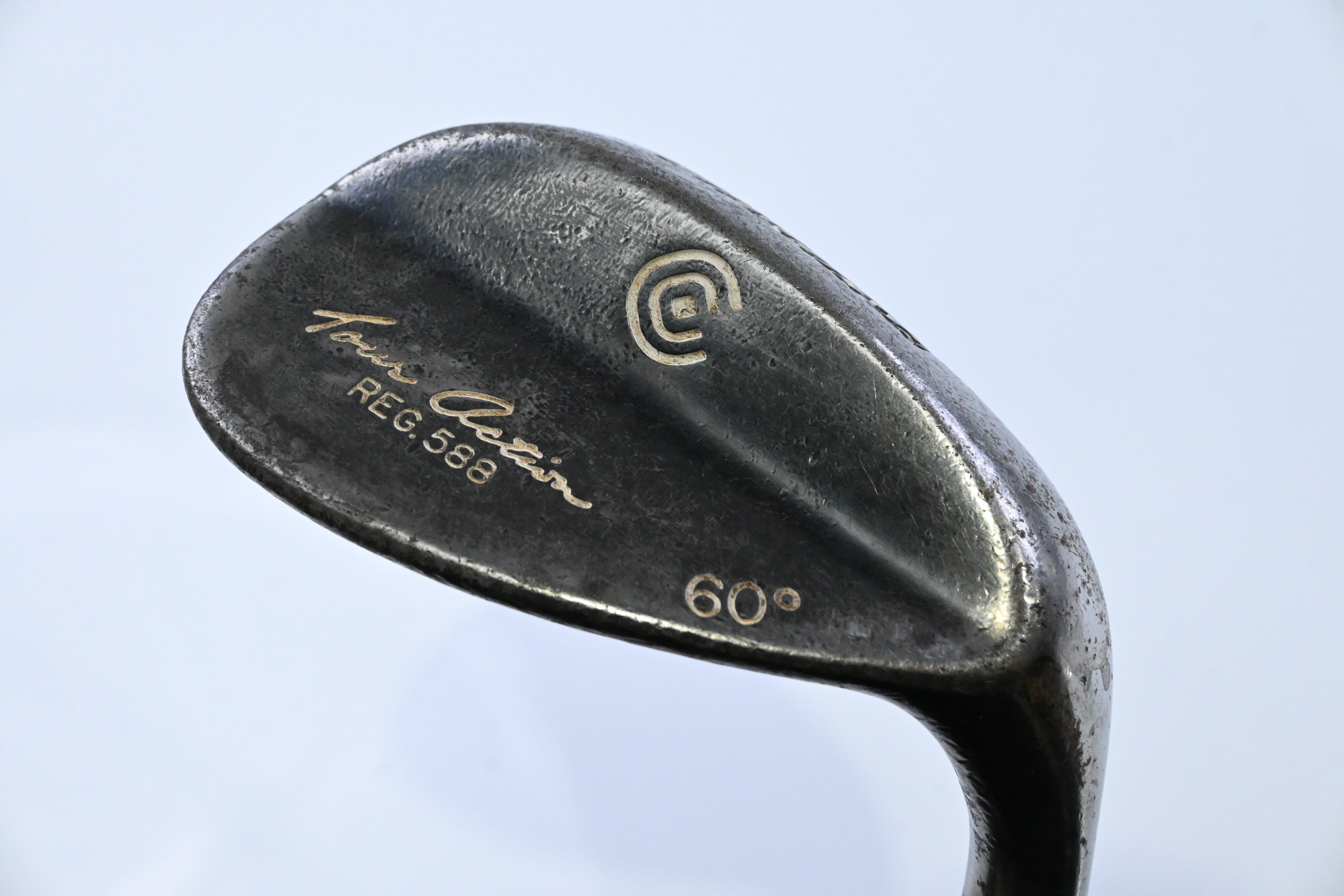 Cleveland 588 Tour Action Lob Wedge / 60 Degree / Wedge Flex Dynamic Gold Shaft