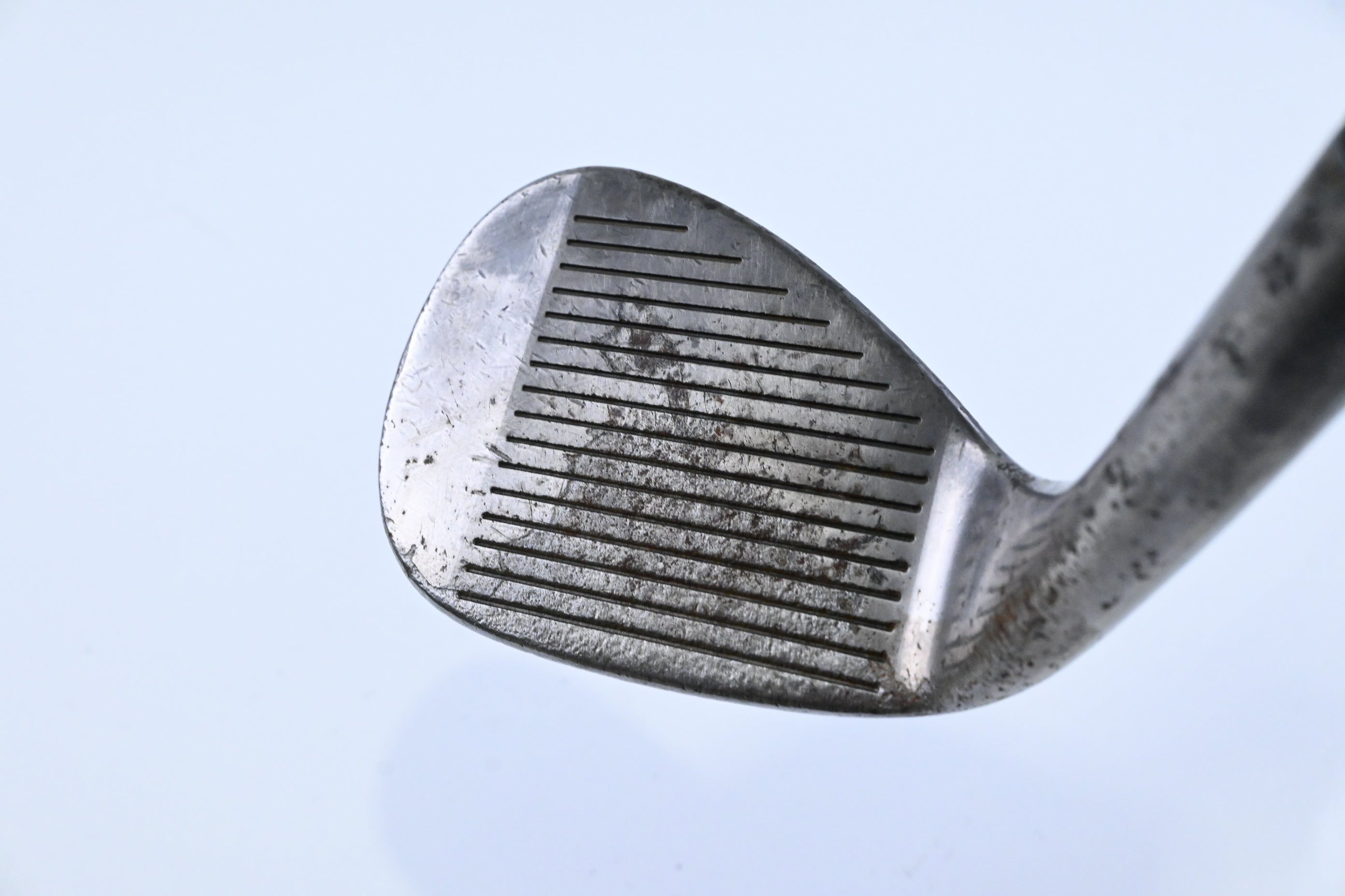 Cleveland 588 Tour Action Lob Wedge / 60 Degree / Wedge Flex Dynamic Gold Shaft