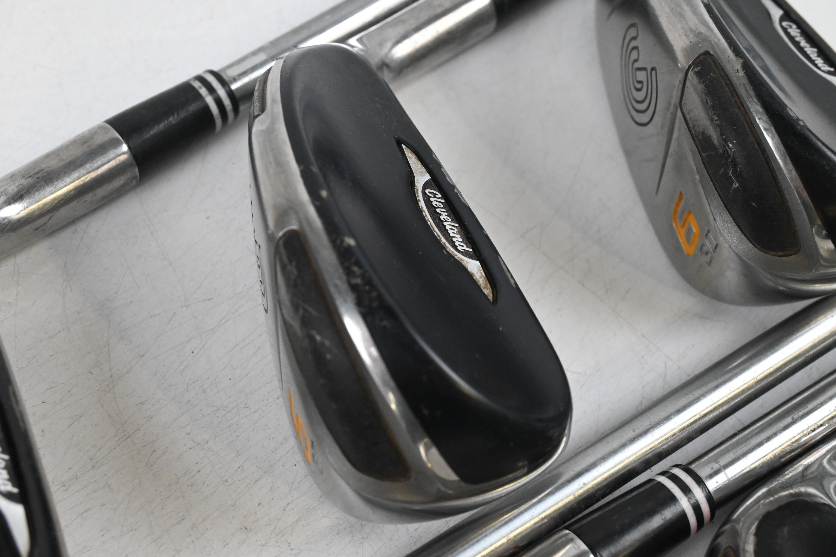 Cleveland HiBore XLi Irons / 4-PW / Regular Flex Cleveland HiBore XLi Shafts