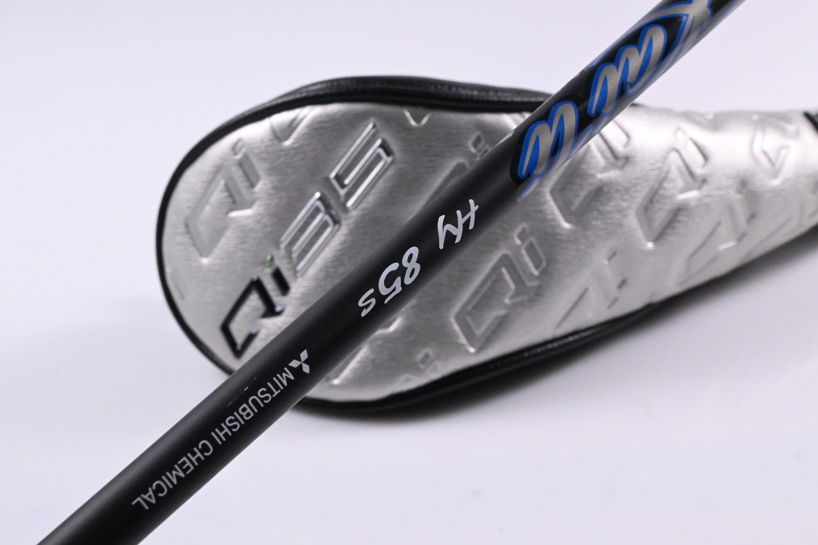 Taylormade Qi35 #2 Hybrid / 17 Degree / Stiff Flex Kai'li Dark Waves Blue 85