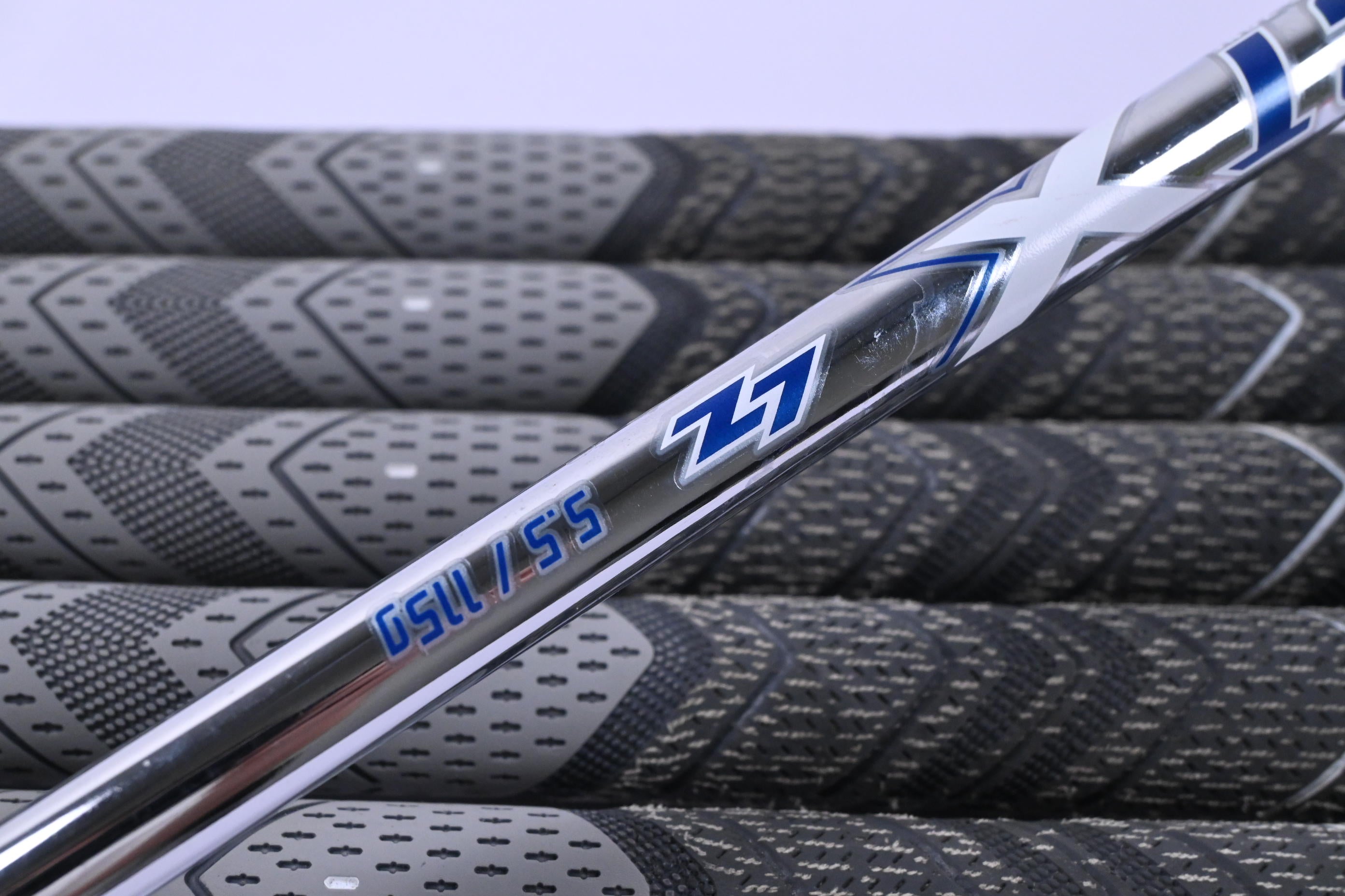 Mizuno JPX 923 Tour Irons / 5-PW / Regular Plus Flex Project X LZ 115 Shafts