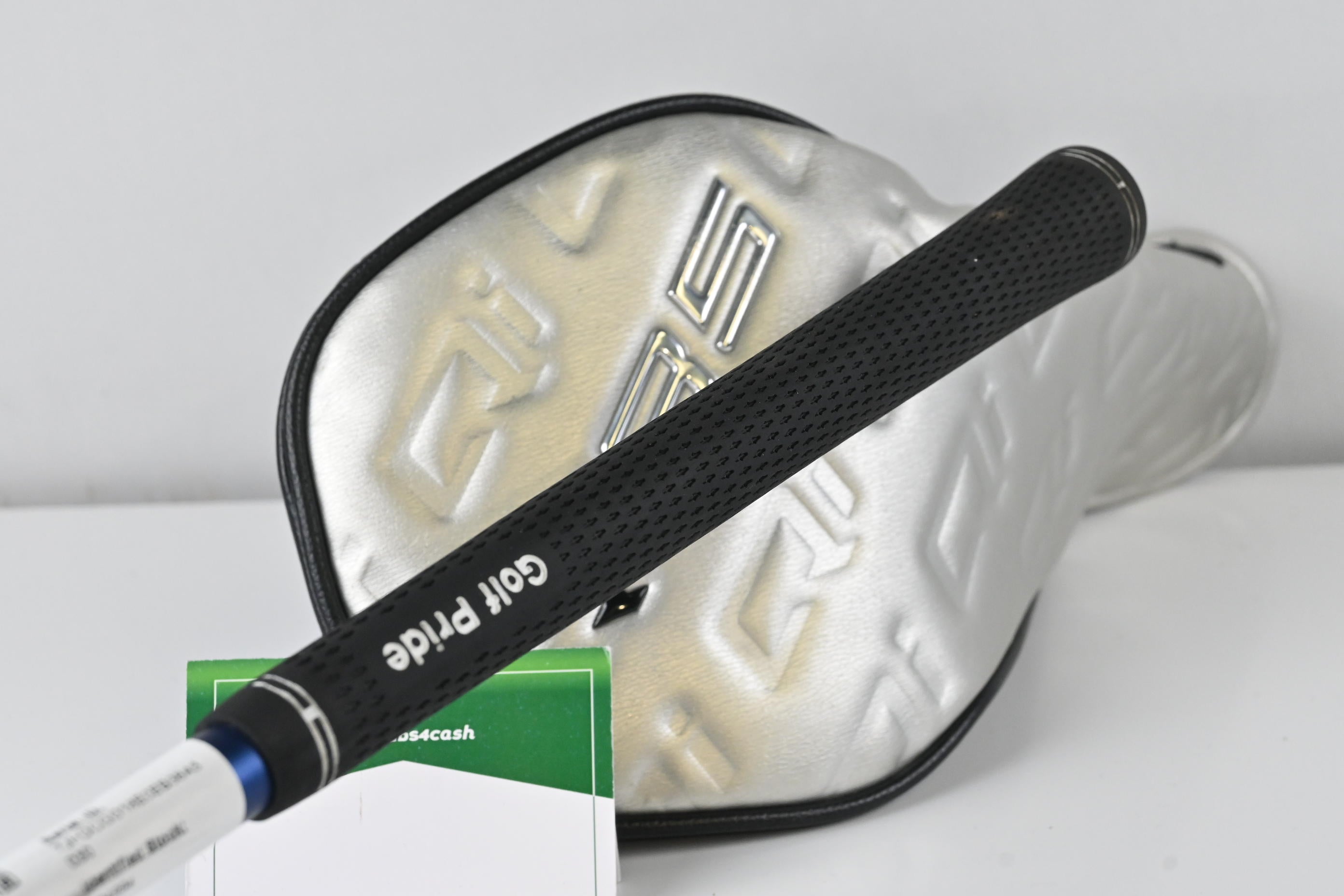 Taylormade Qi35 Driver / 10.5 Degree / Stiff Flex Fujikura Ventus Blue 5 Shaft