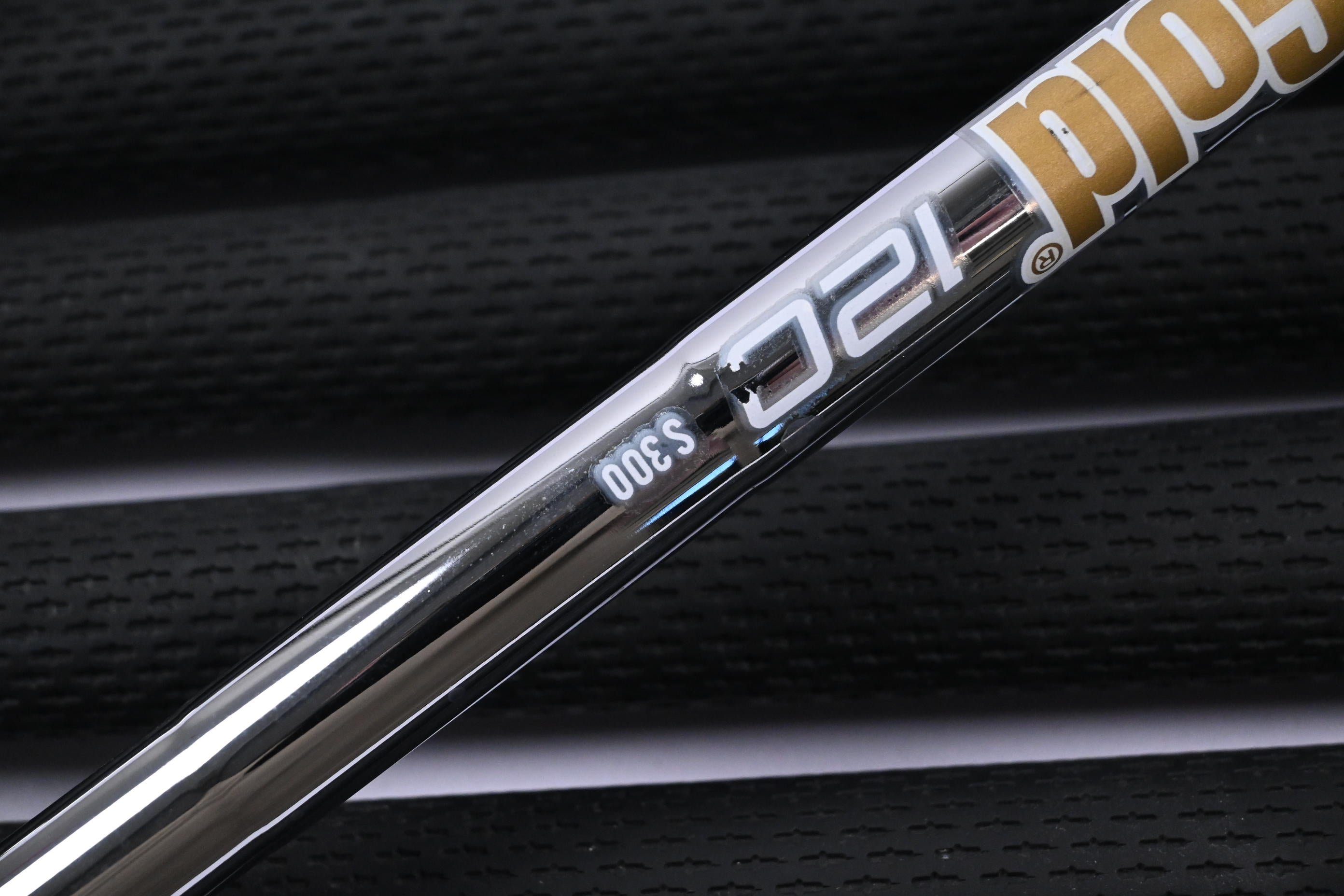 Ping i530 Irons / 5-PW+GW / Orange Dot / Stiff Flex Dynamic Gold 120 S300 Shafts