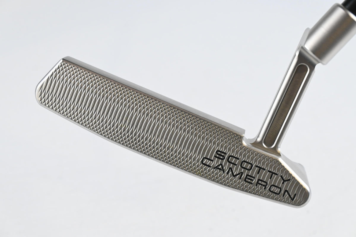 Scotty Cameron Super Select Newport 2+ Putter / 34 Inch