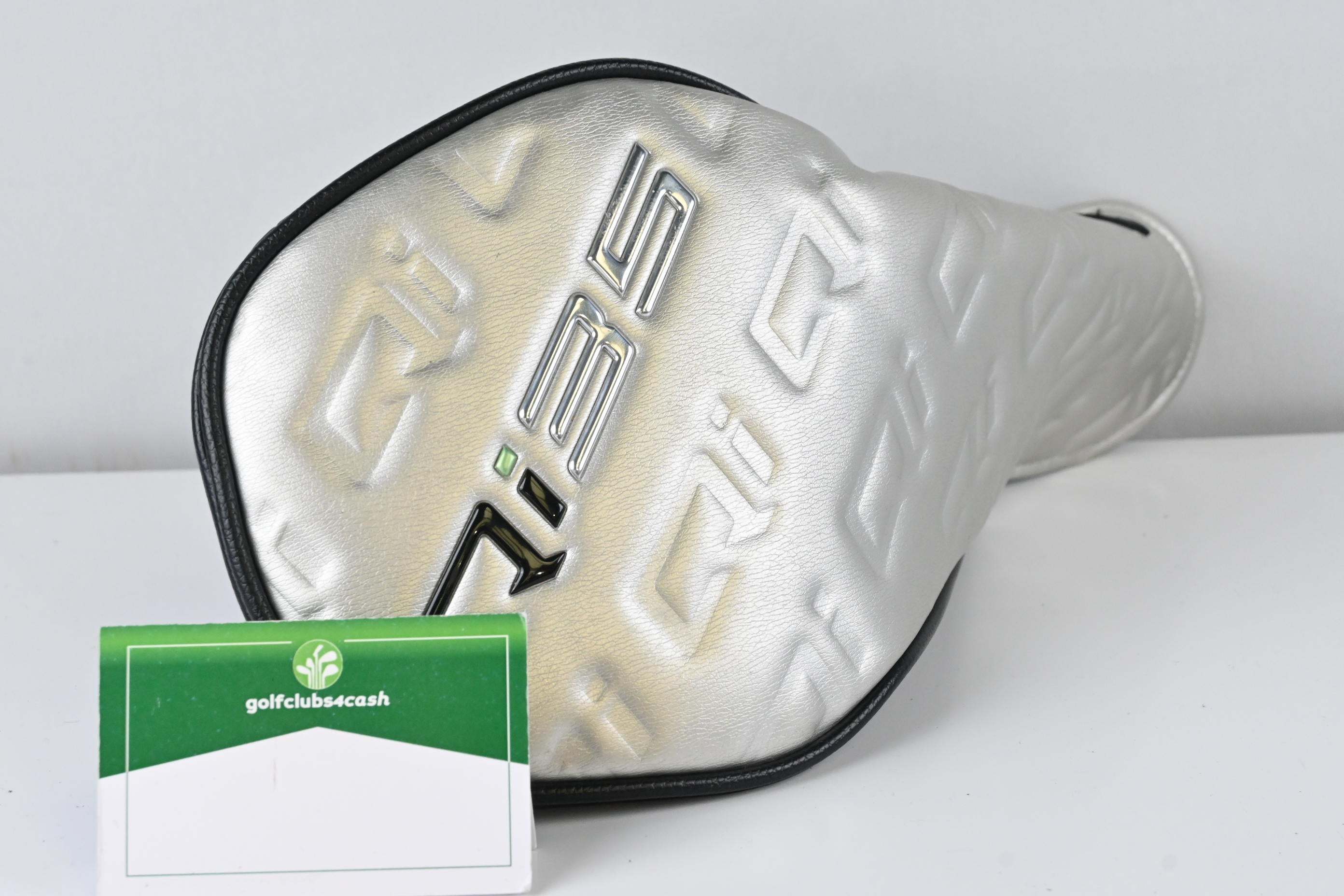 Taylormade Qi35 Driver / 10.5 Degree / Stiff Flex Fujikura Ventus Blue 5 Shaft