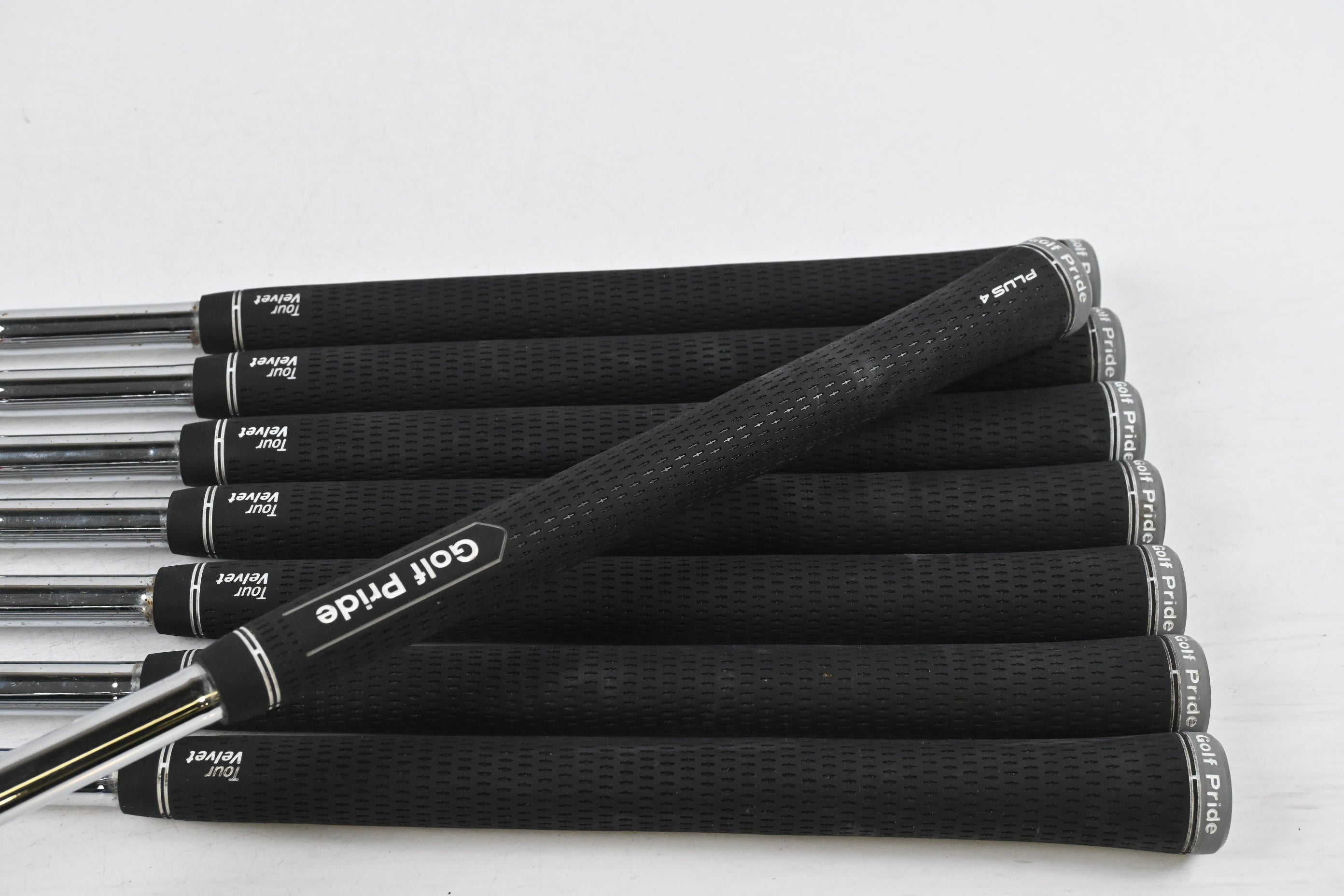 Taylormade M6 Irons / 5-PW+GW+SW / Regular Flex KBS MAX 85 Shafts