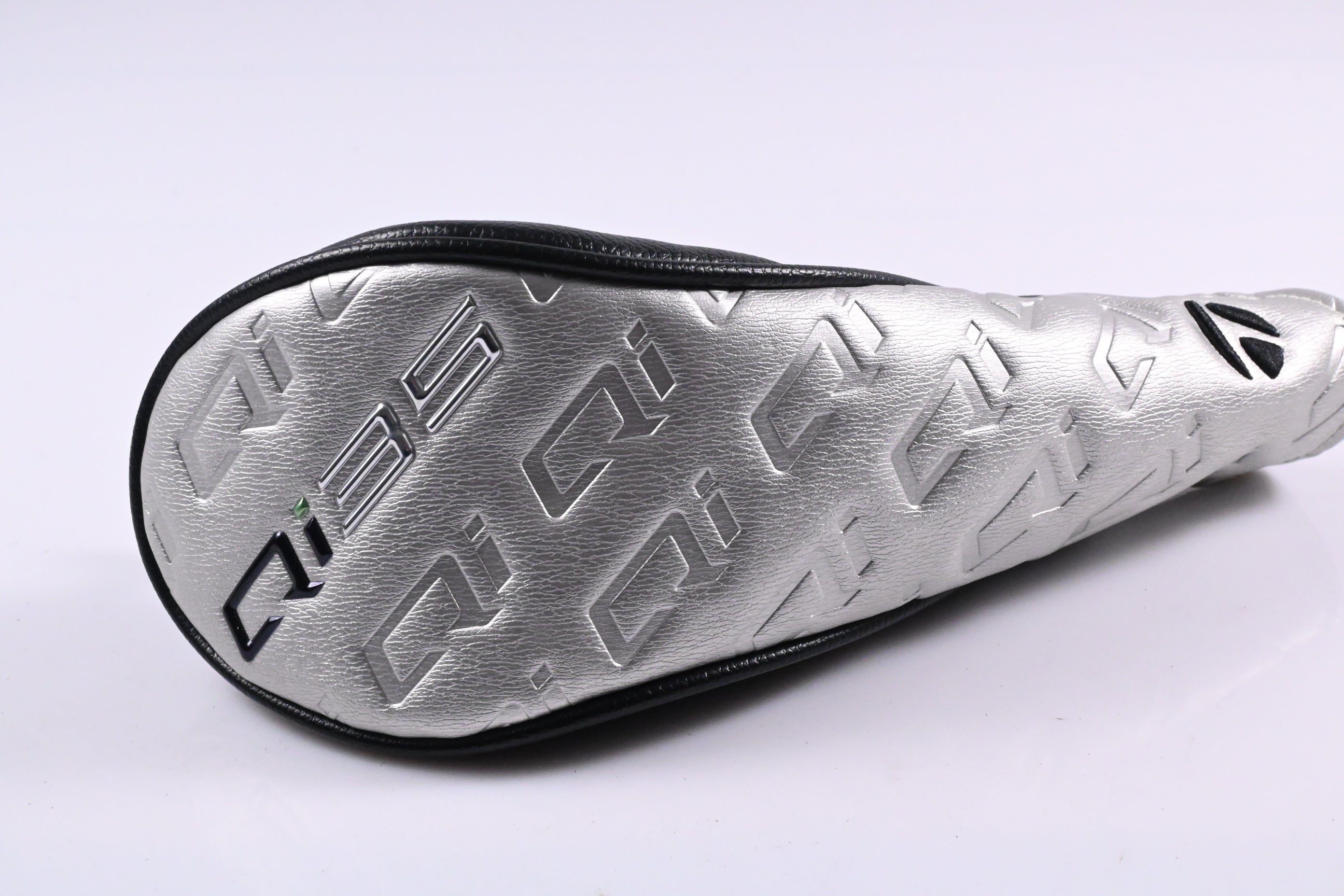 Taylormade Qi35 #2 Hybrid / 17 Degree / Stiff Flex Kai'li Dark Waves Blue 85