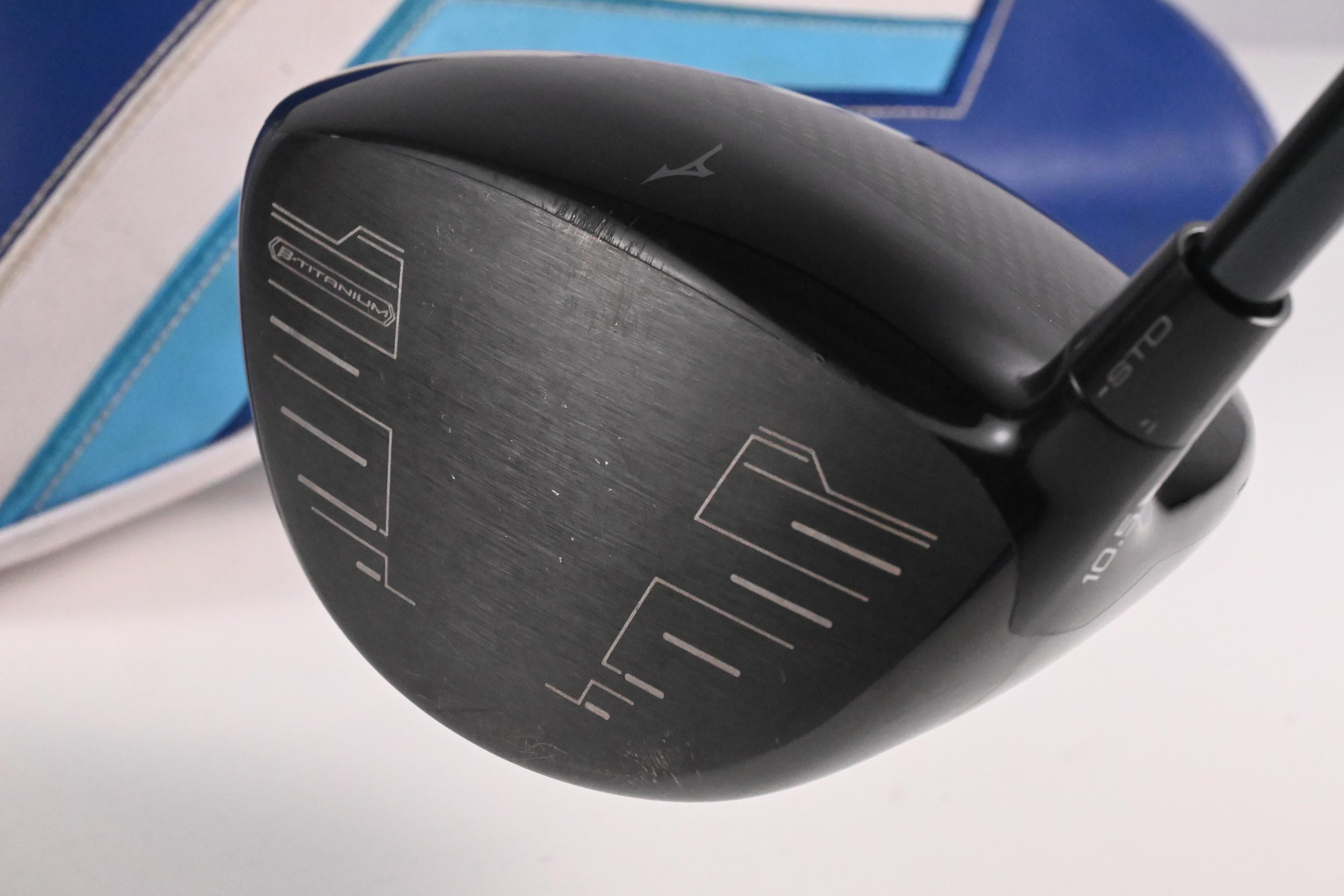 Mizuno ST-Z 230 Driver / 10.5 Degree / Regular Flex LIN-Q M40X Red 50 Shaft