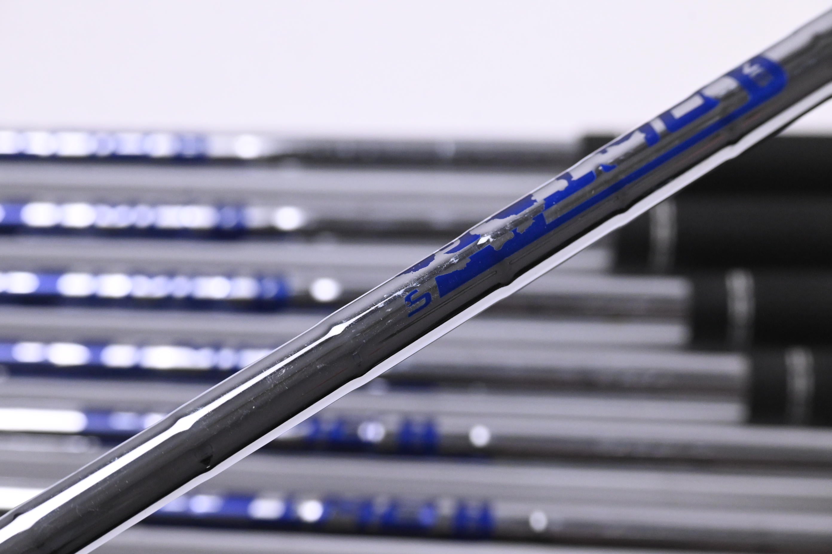 Ping i500 Irons / 4-PW / Blue Dot / Stiff Flex Ping AWT 2.0 Steel Shafts
