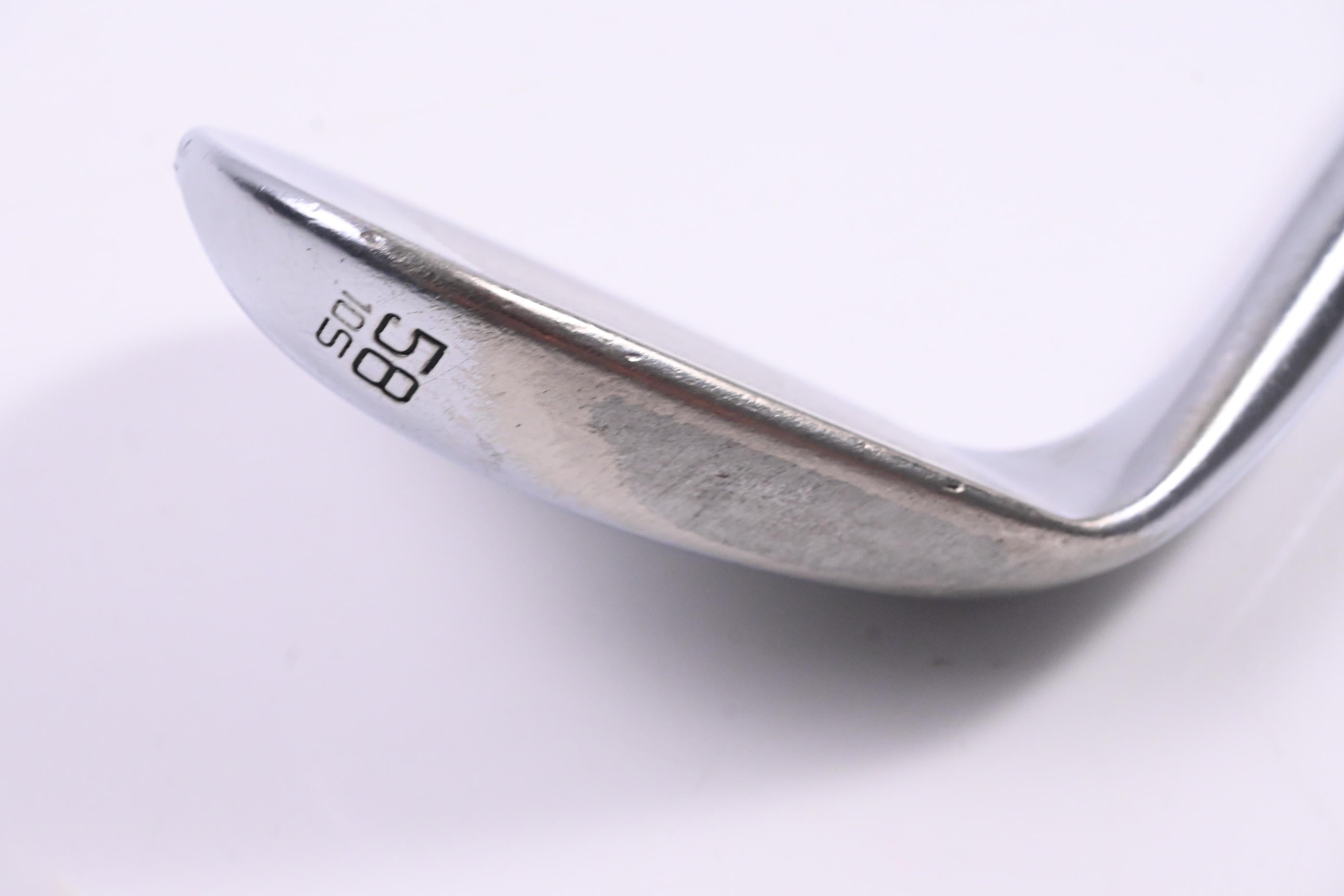 Titleist Vokey SM8 Lob Wedge / 58 Degree / Stiff Flex AMT Black S300 Shaft