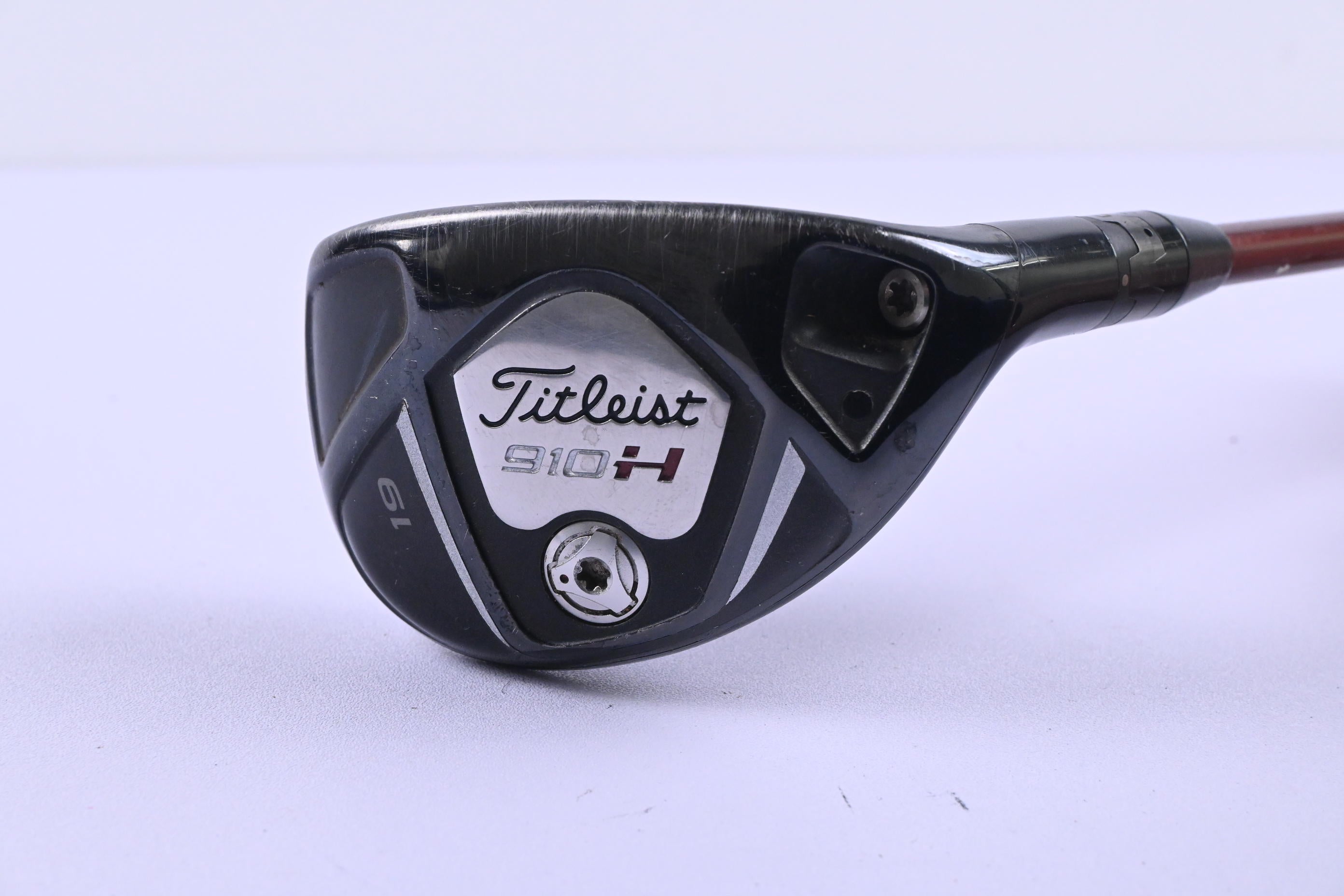 Titleist 910H #3 Hybrid / 19 Degree / Regular Flex Diamana 'ilima 70 Shaft
