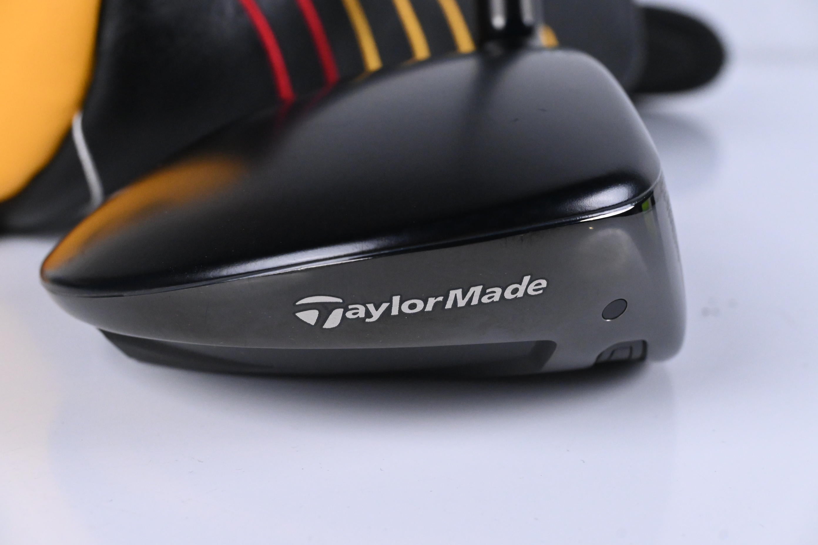 Taylormade R7 Quad Mini Driver / 13.5 Degree / X-Flex Kai'li Dark Waves White 70