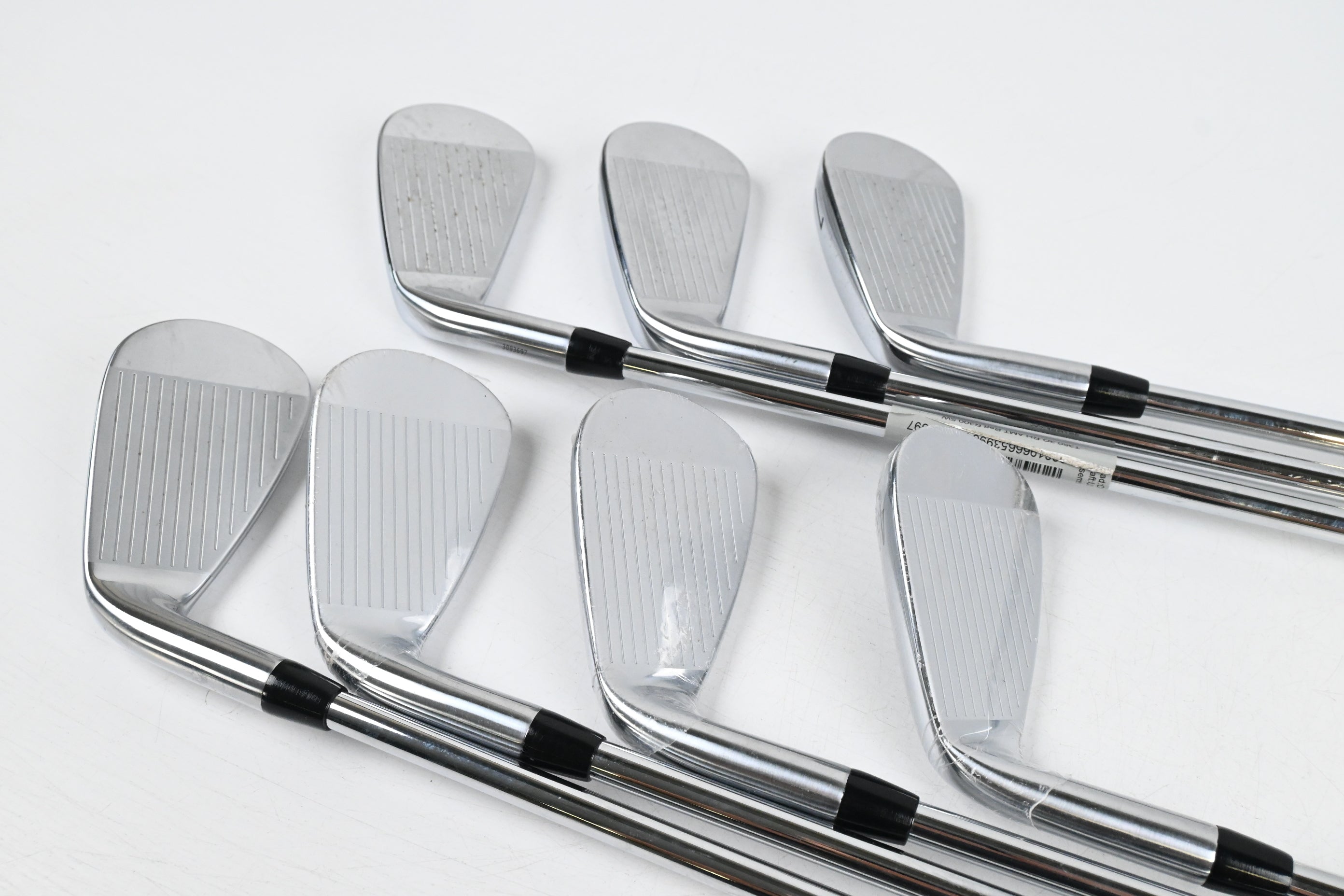 Titleist T350 Irons / 5-PW+GW / Regular Flex AMT Red R300 Shafts