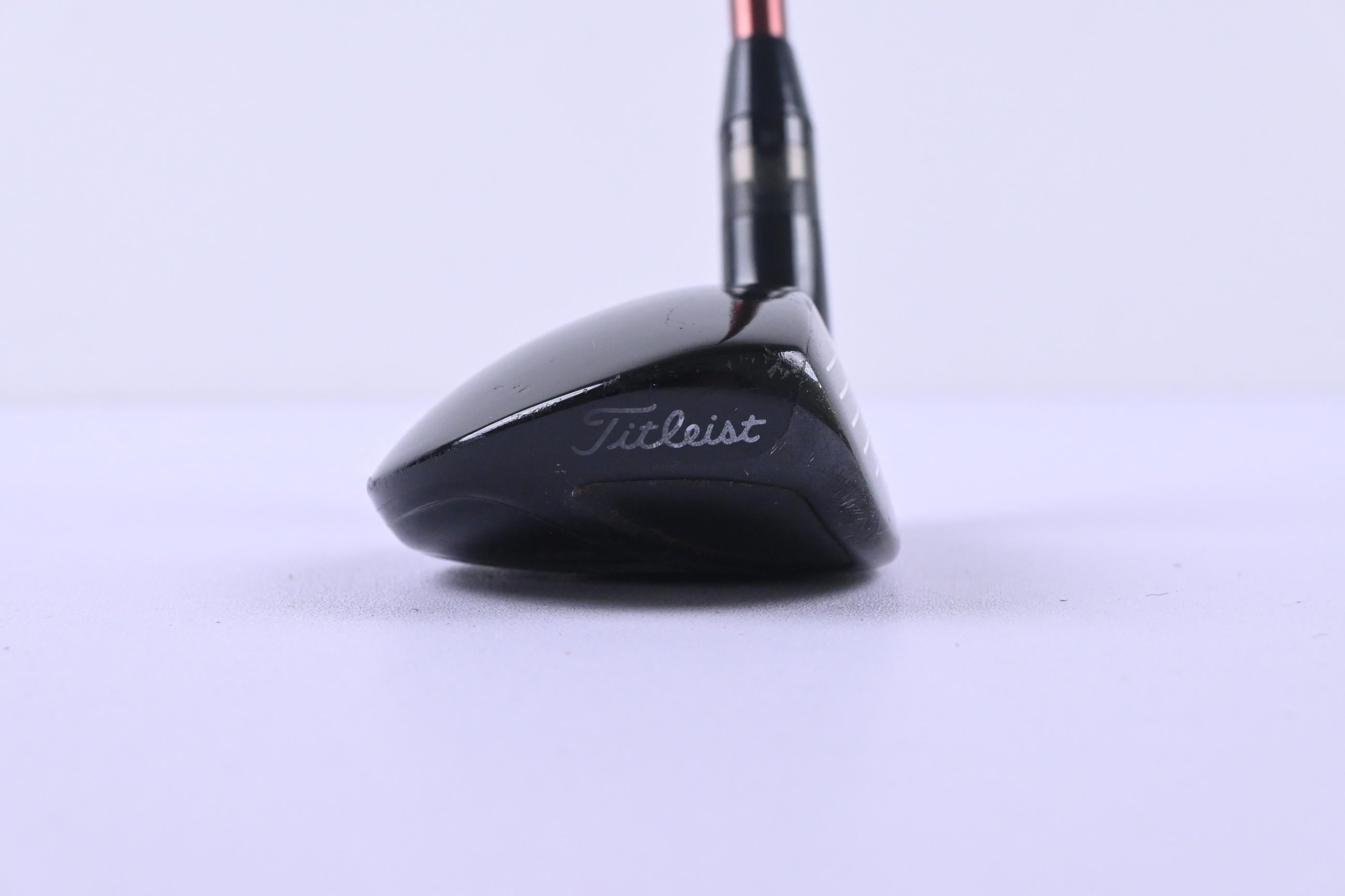 Titleist 910H #3 Hybrid / 19 Degree / Regular Flex Diamana 'ilima 70 Shaft