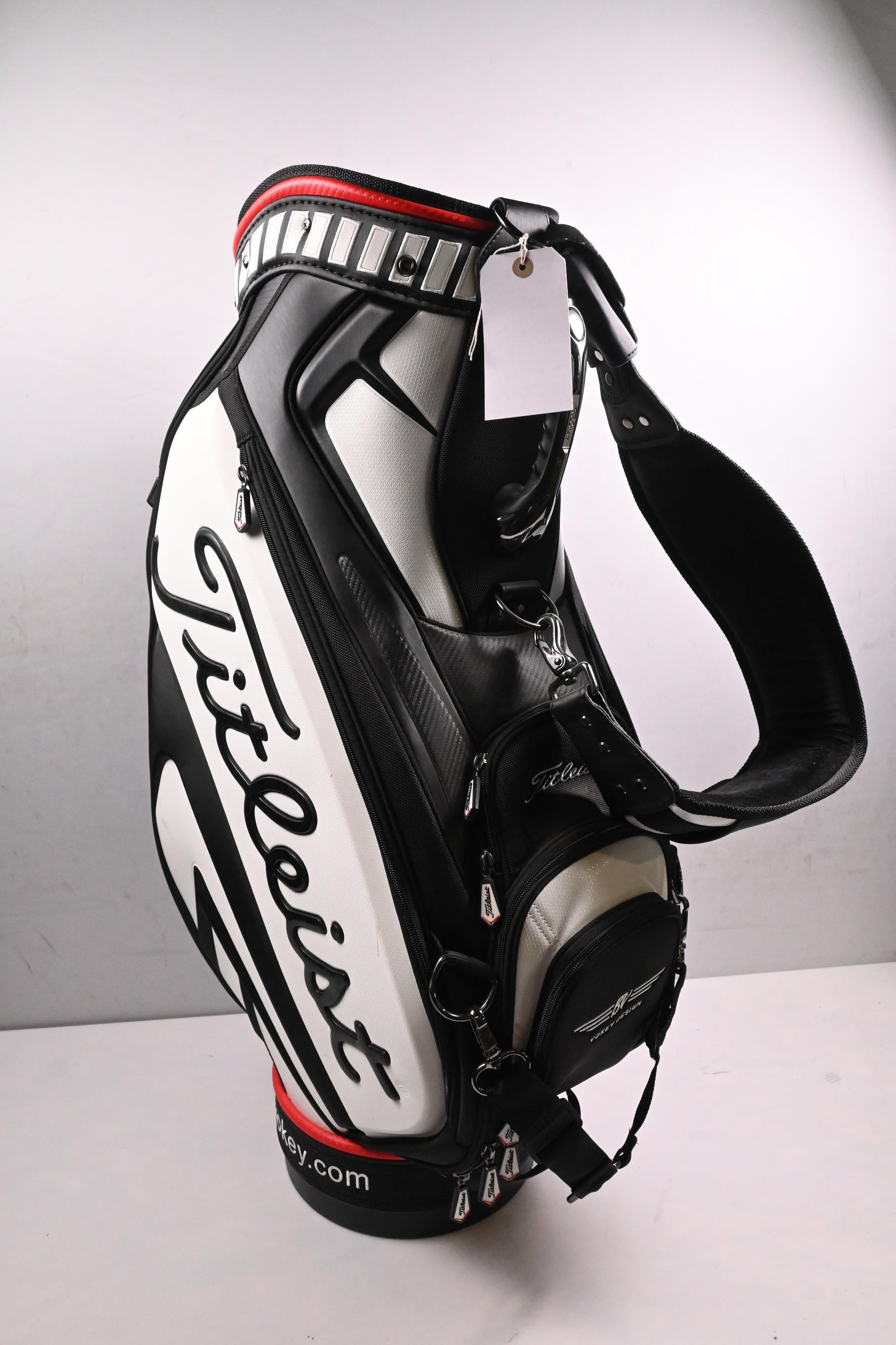 Titleist Tour Vokey Bag / 6-Way Divider / Black, White, Red