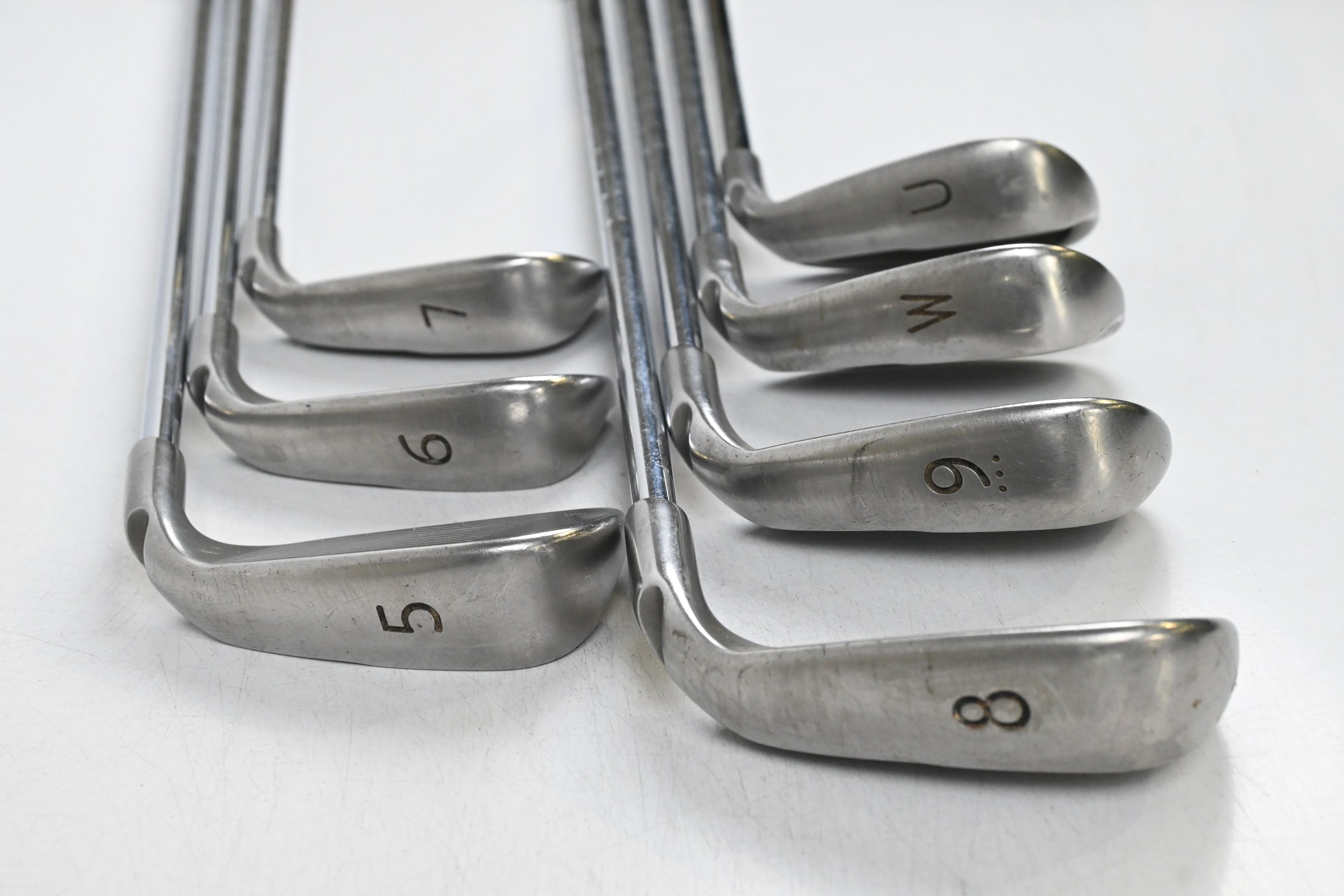 Left Hand Ping G30 Irons / 5-PW+GW / Black Dot / Regular Flex Ping CFS Distance