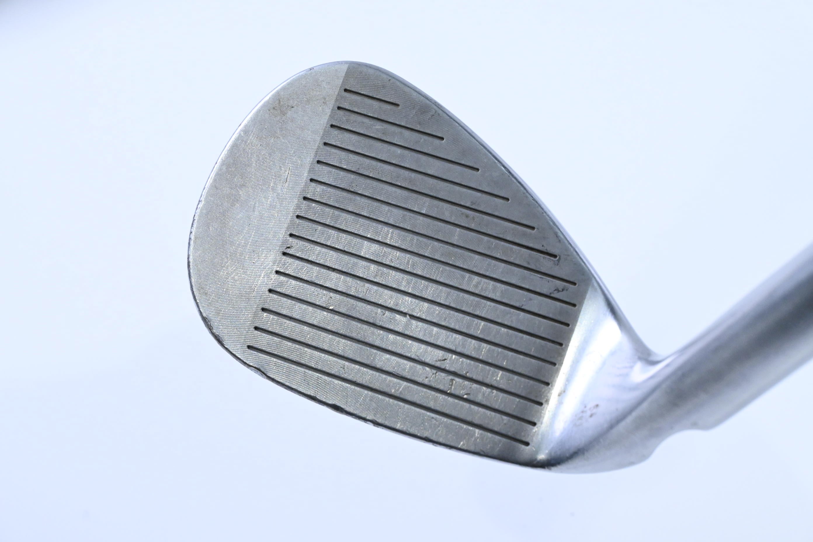 Ping Tour-S Gap Wedge / 52 Degree / Black Dot / Regular Flex Dynamic Gold R300