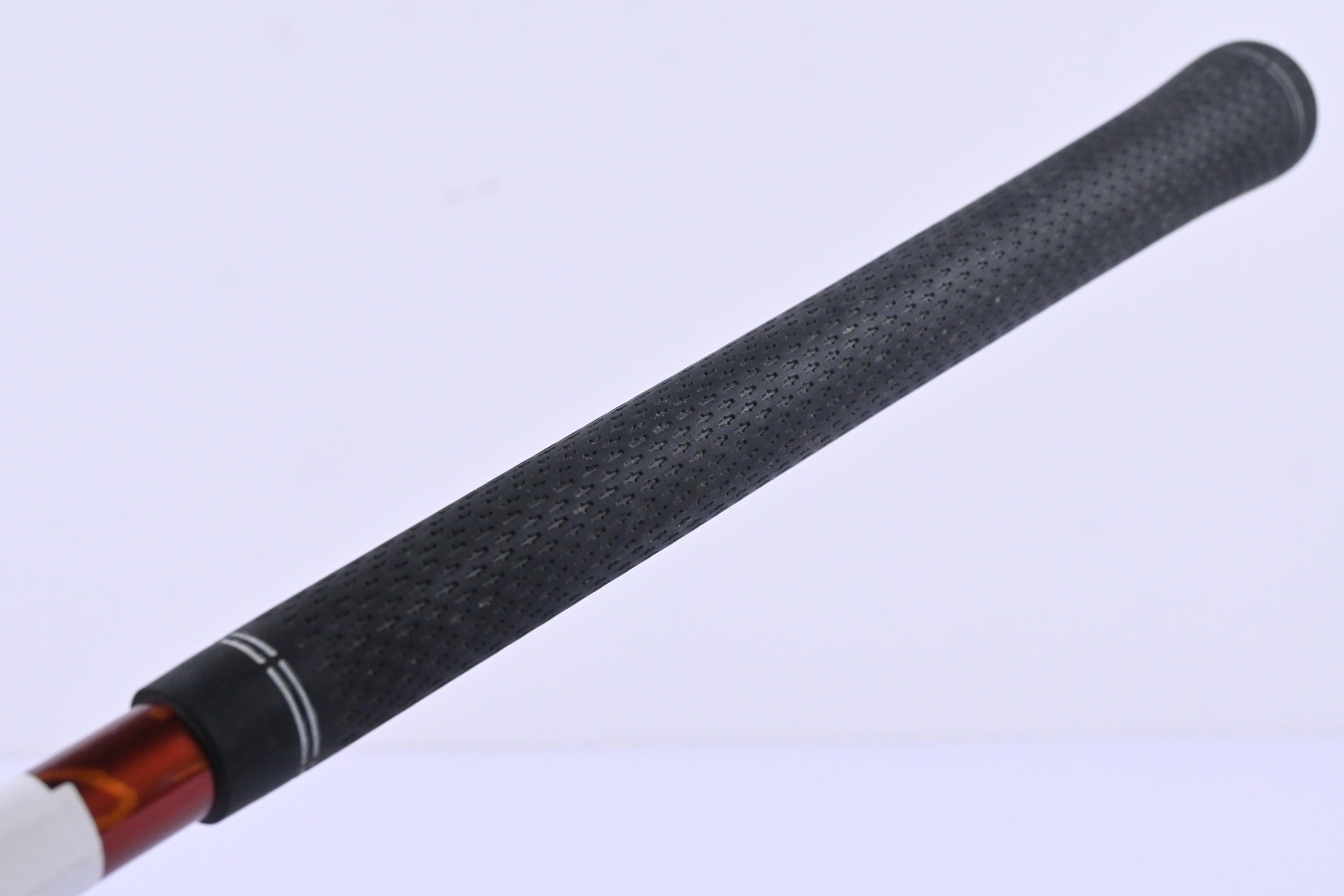 Titleist 910H #3 Hybrid / 19 Degree / Regular Flex Diamana 'ilima 70 Shaft