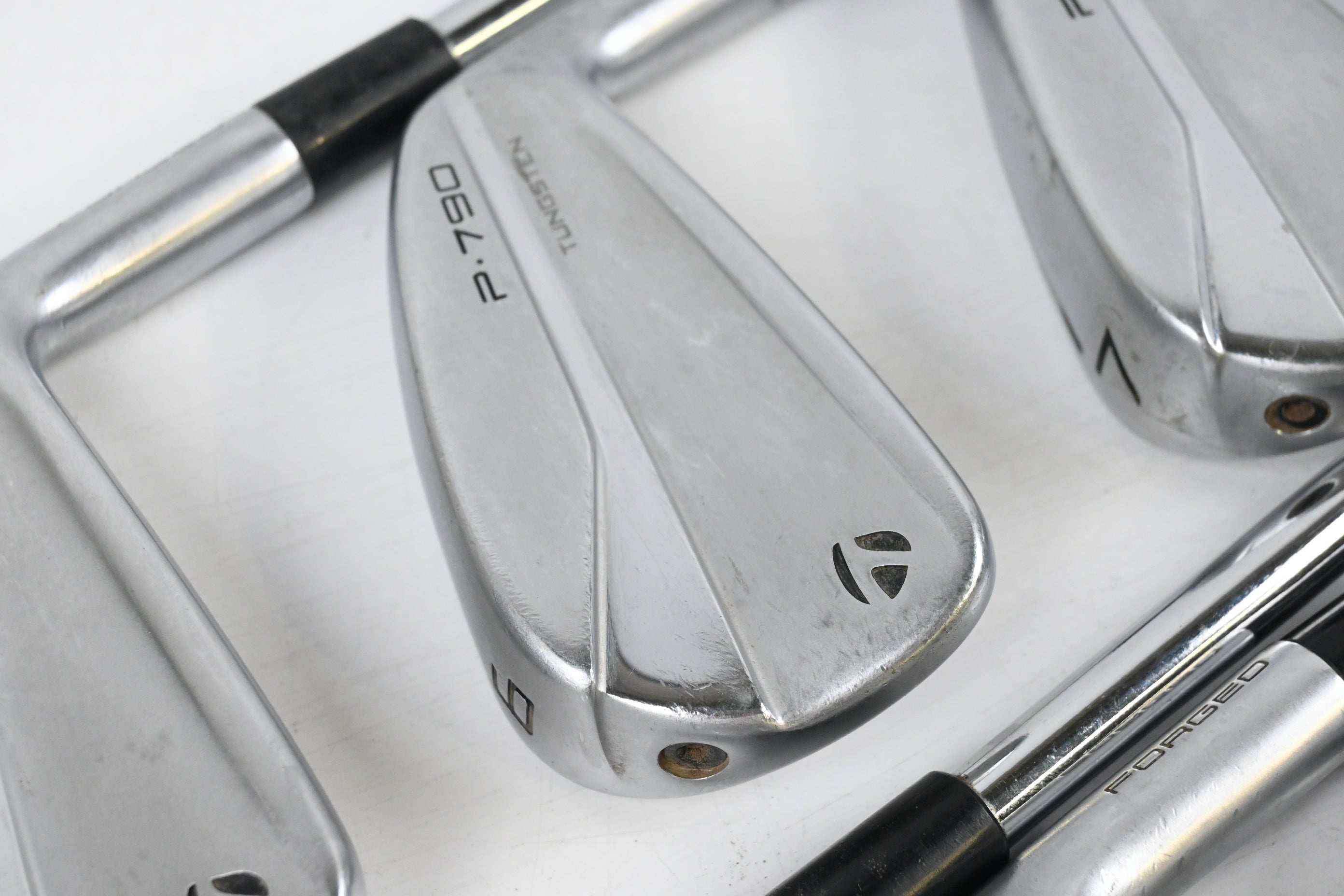 Taylormade P790 2021 Irons / 5-PW / Stiff Flex Project X LZ Shafts
