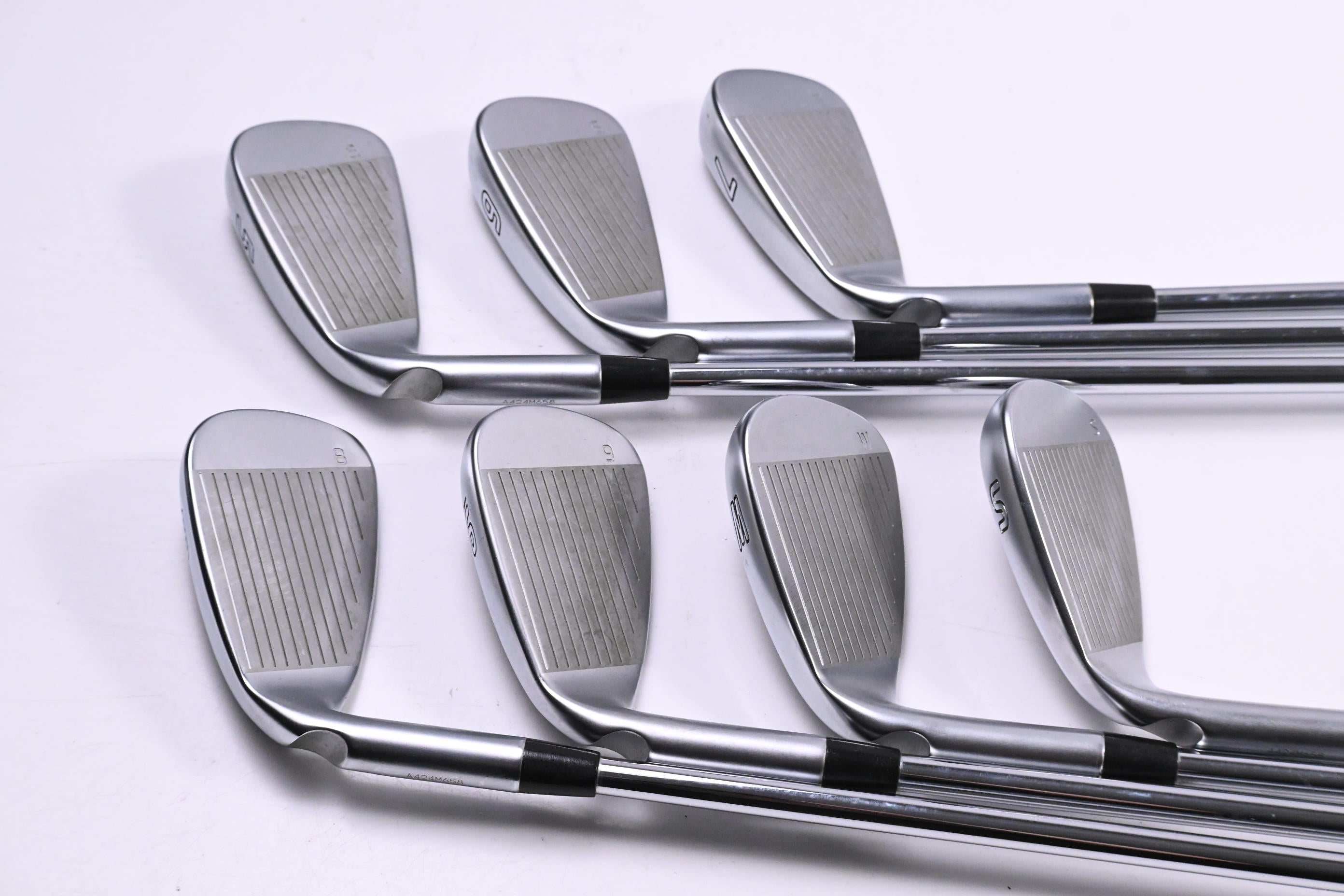 Ping G425 Irons / 5-PW+SW / White Dot / Regular Flex Ping AWT 2.0 Shafts