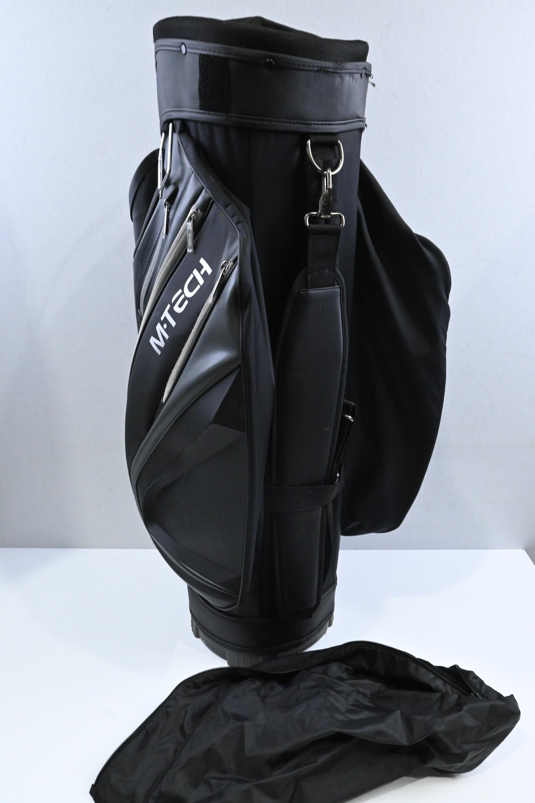 Motocaddy M-Tech Cart Bag / 14-Way / Black