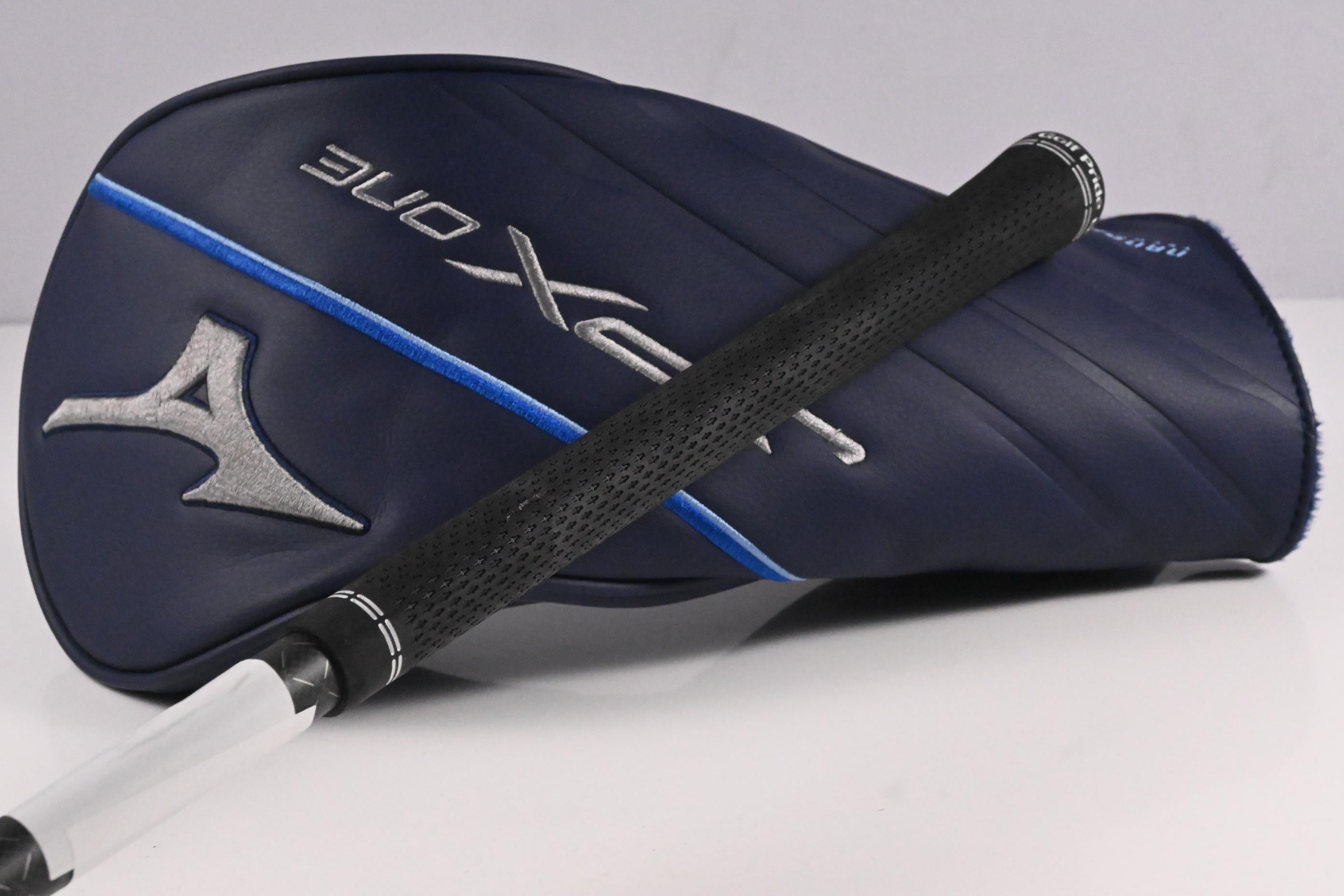 Mizuno JPX One Driver / 10.5 Degree / Stiff Flex Tensei 1K Blue 55 Shaft