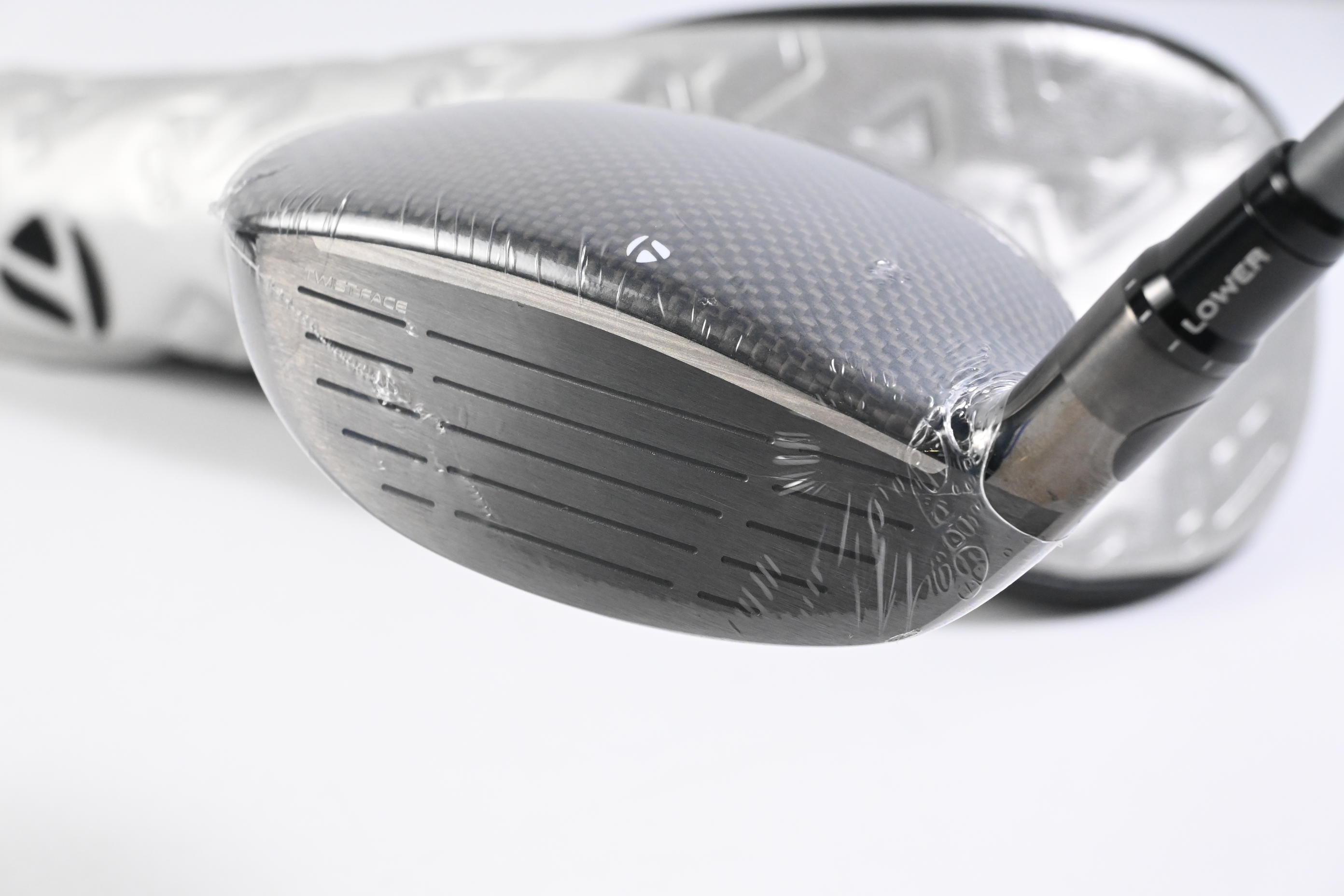 Taylormade Qi35 #5 Wood / 18.5 Degree / Regular Flex Fujikura Airspeeder 50