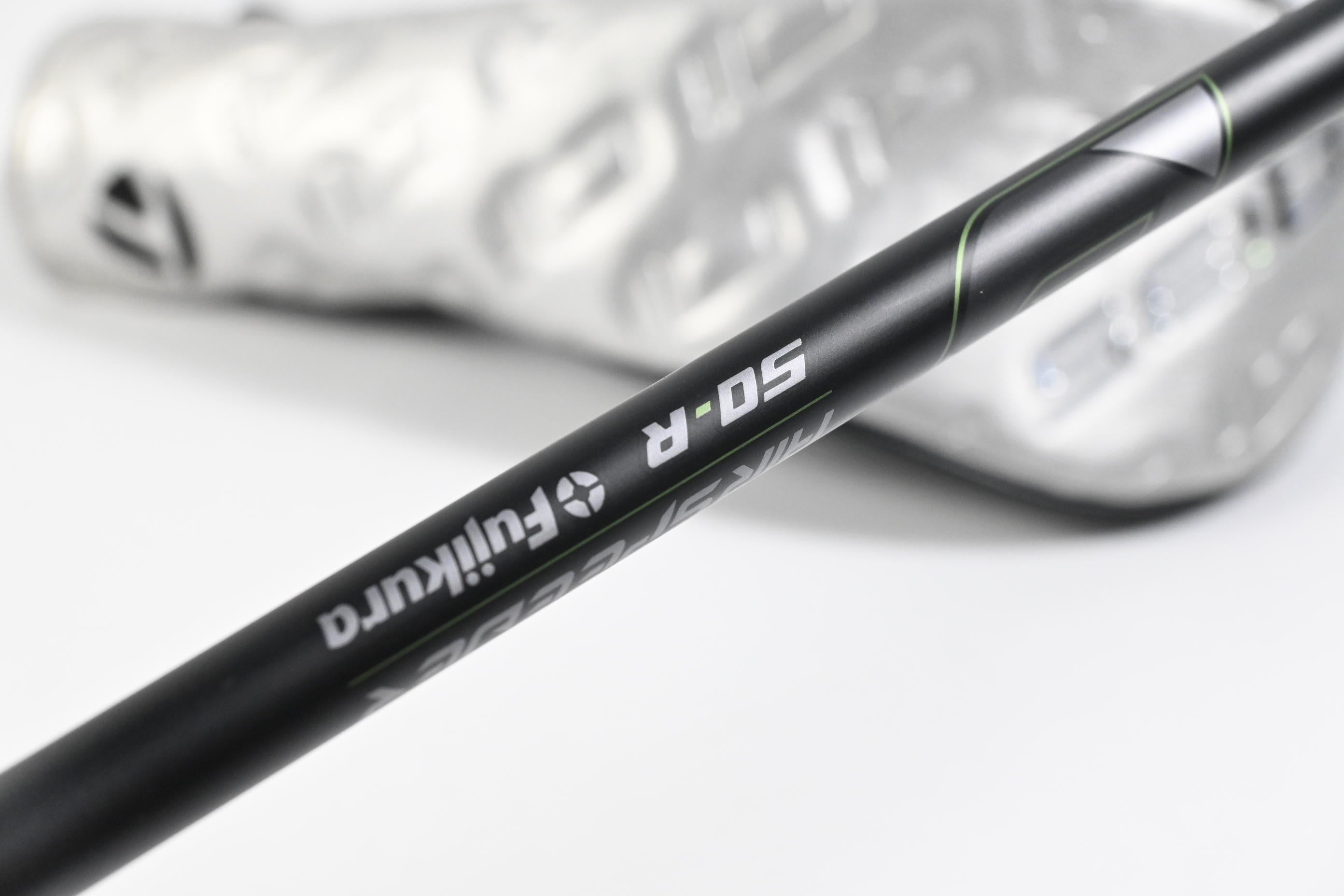 Taylormade Qi35 #5 Wood / 18.5 Degree / Regular Flex Fujikura Airspeeder 50