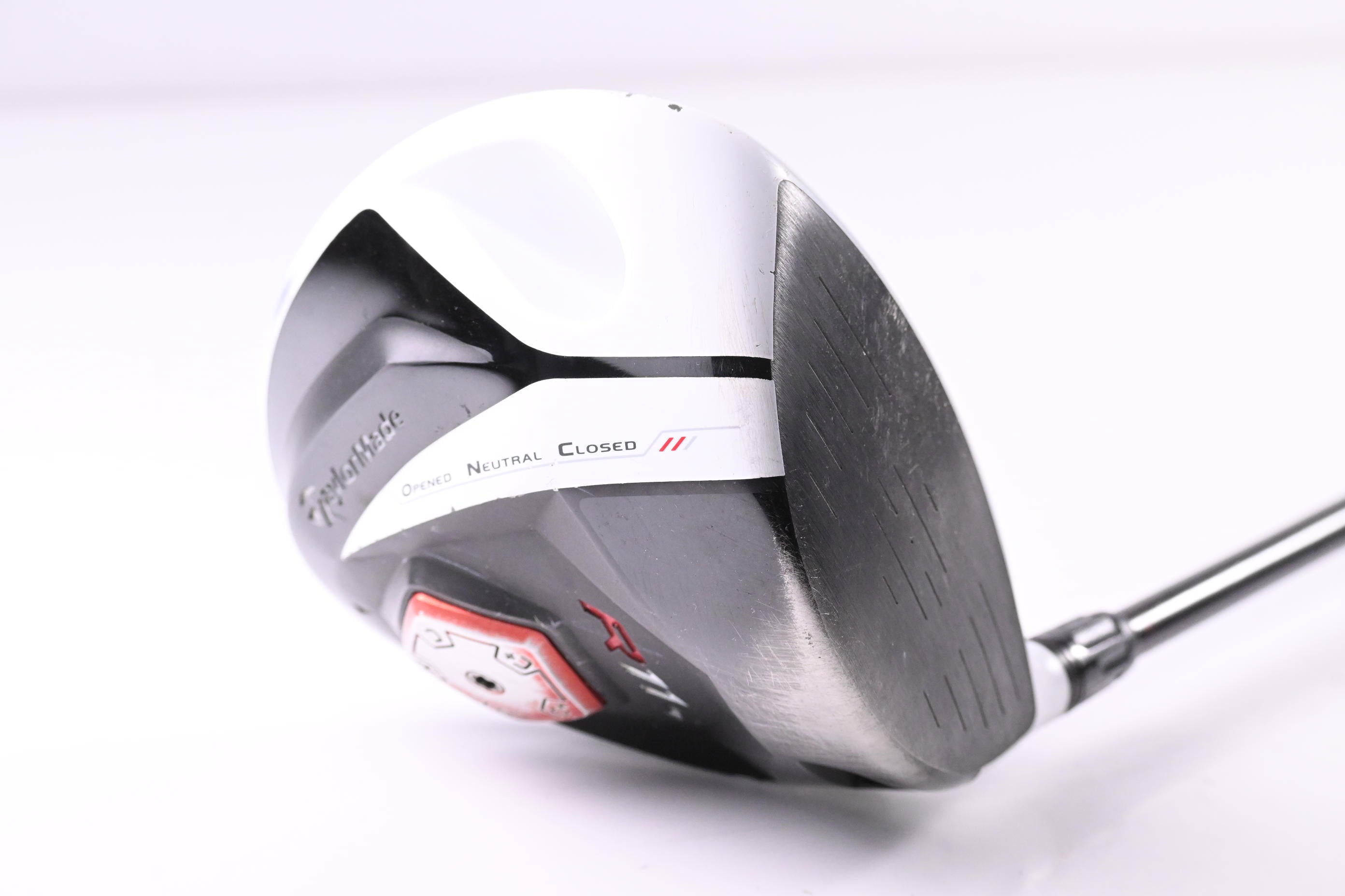 Taylormade R11S Driver / 9 Degree / Regular Flex Fujikura Reax 60 Shaft