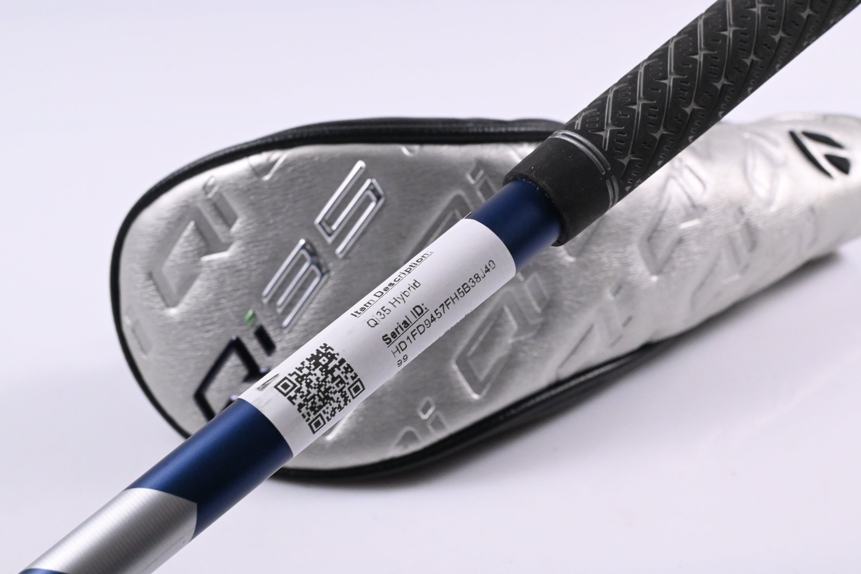 Taylormade Qi35 #4 Hybrid / 22 Degree / Regular Flex Fujikura Ventus Blue '25 6