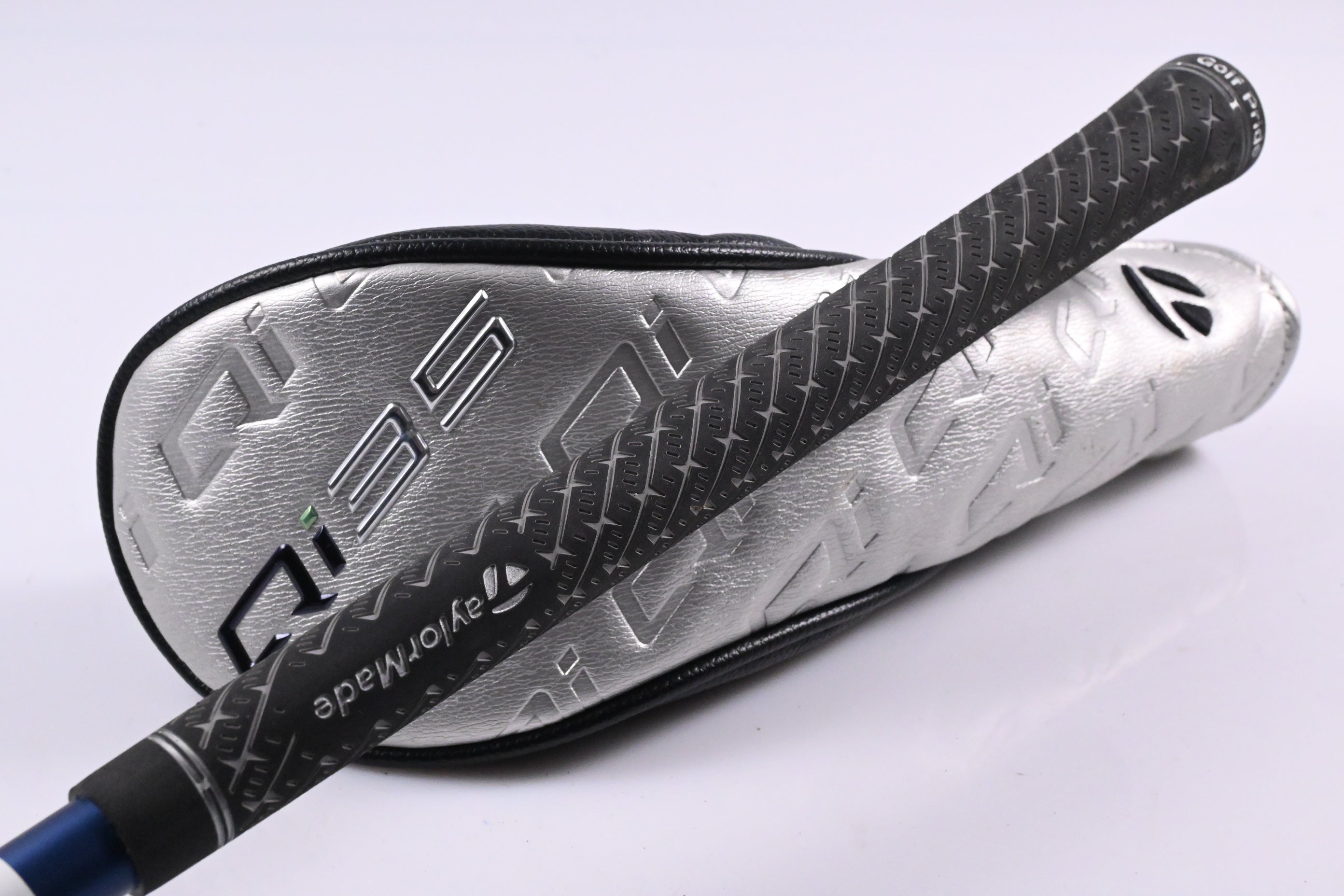 Taylormade Qi35 #4 Hybrid / 22 Degree / Regular Flex Fujikura Ventus Blue '25 6