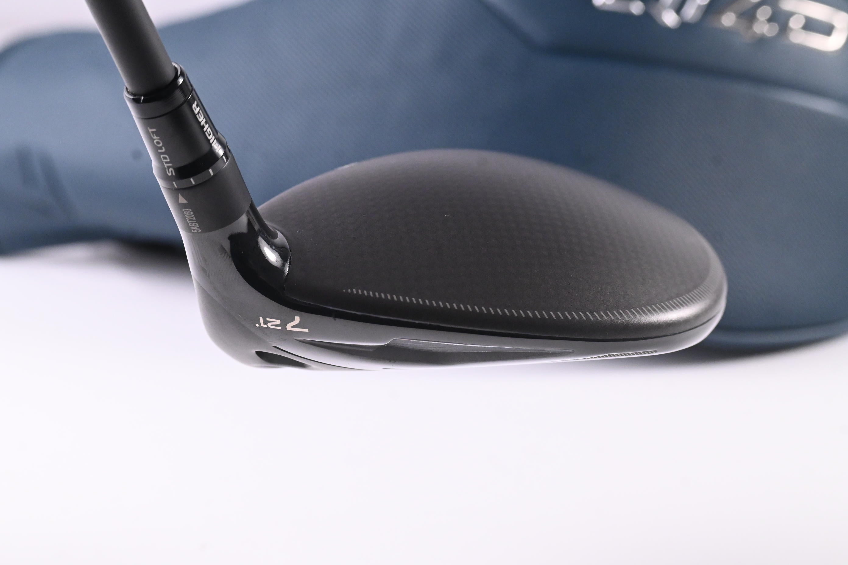 Taylormade Qi4D #7 Wood / 21 Degree / Stiff Flex Reax 65 Shaft