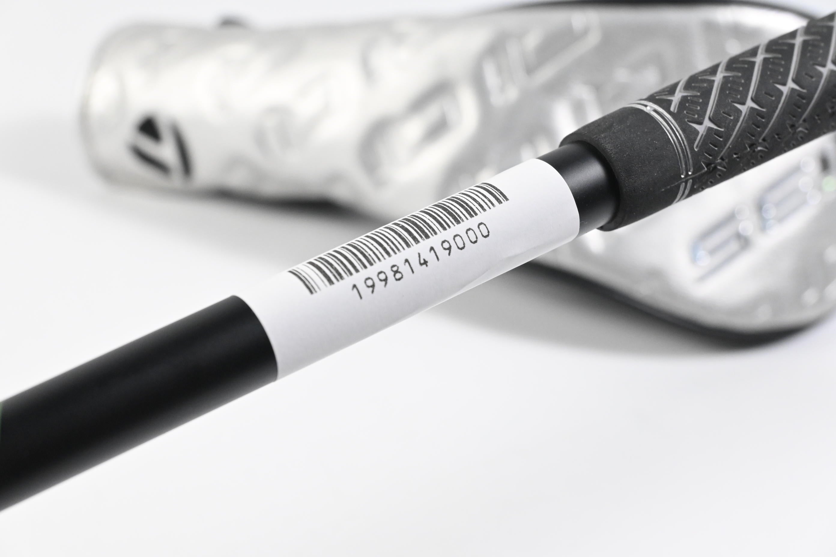 Taylormade Qi35 #5 Wood / 18.5 Degree / Regular Flex Fujikura Airspeeder 50