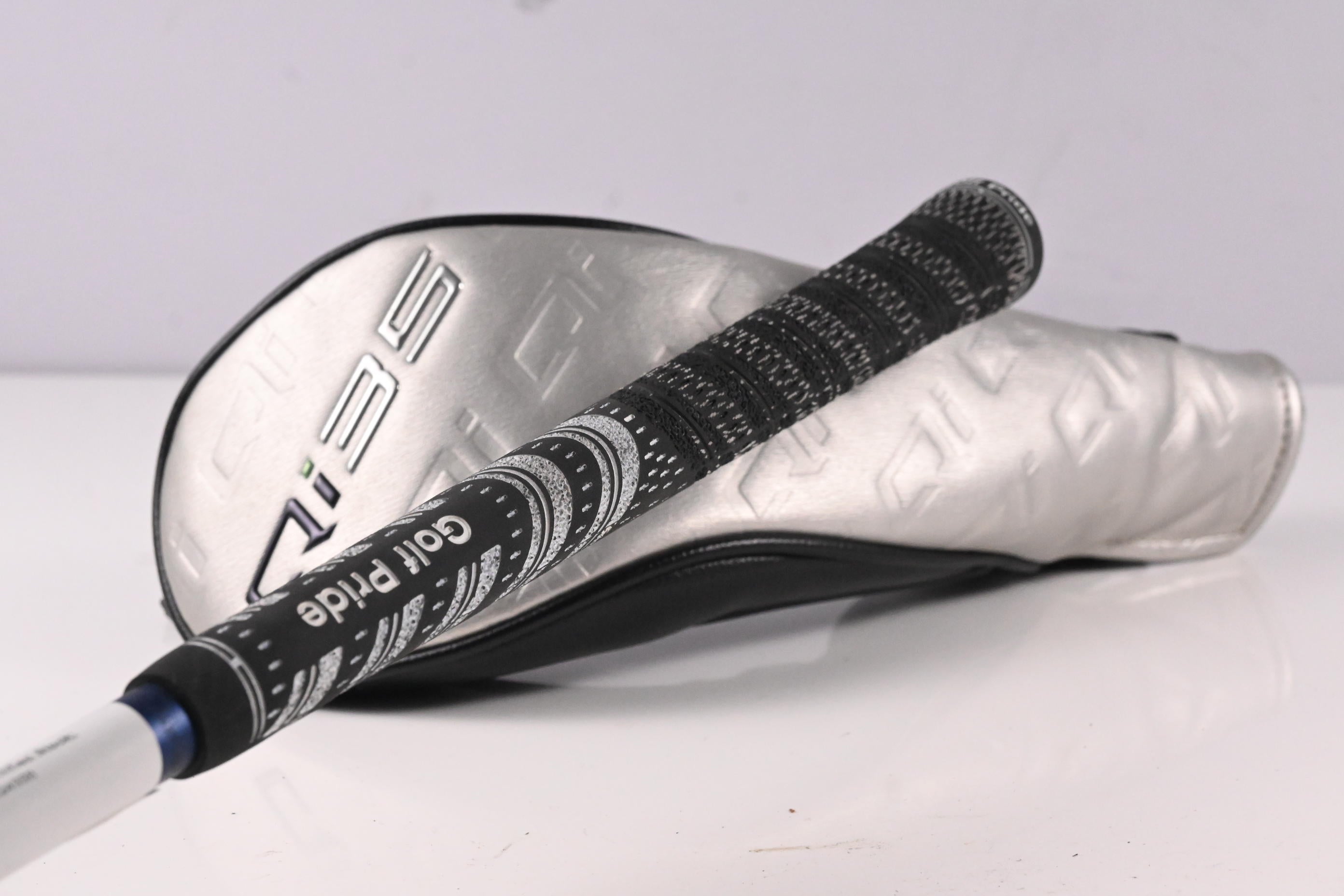 Taylormade Qi35 #3 Wood / 15.5 Degree / Regular Flex Ventus Blue 5 Shaft