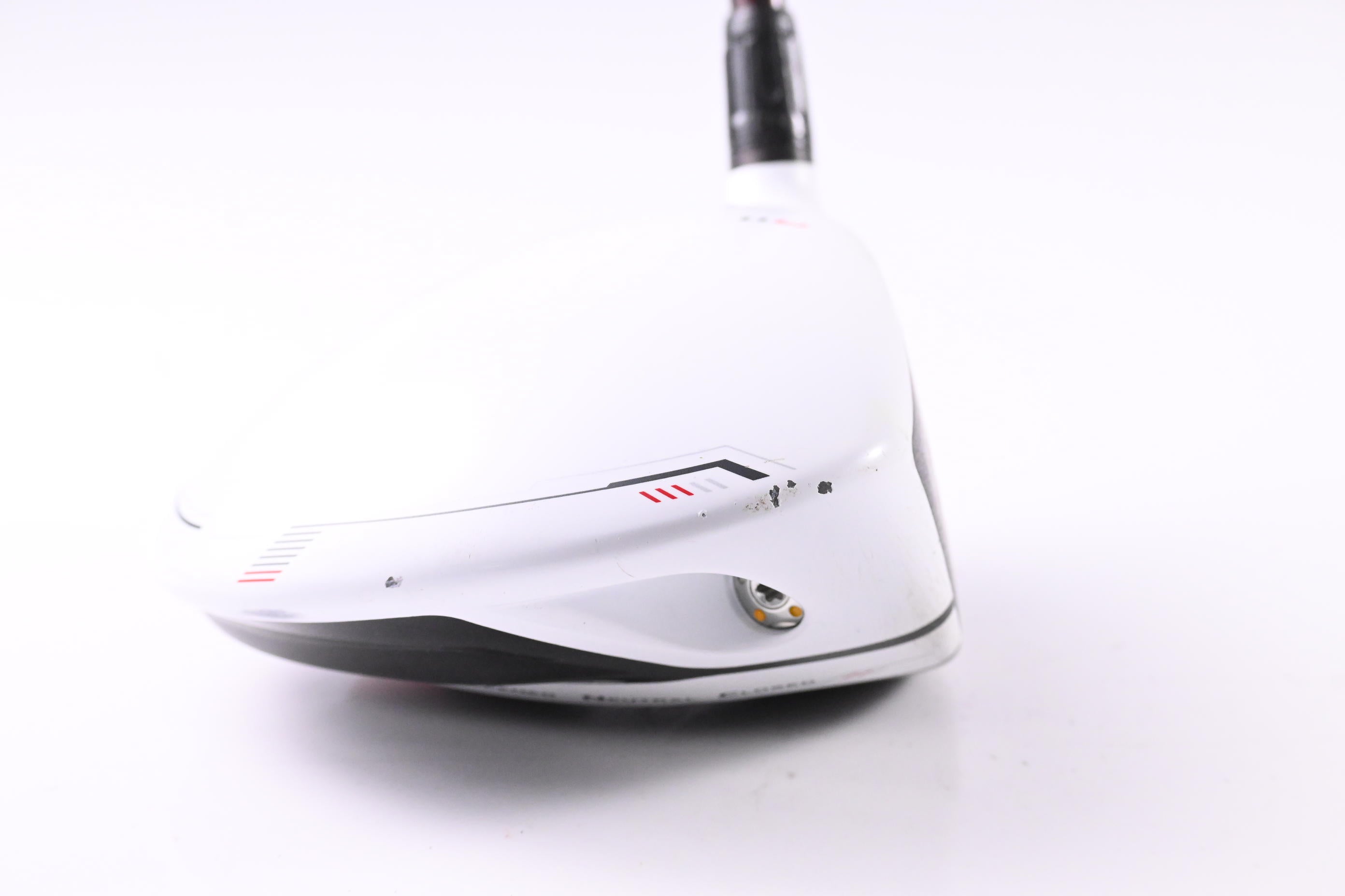 Taylormade R11S Driver / 9 Degree / Regular Flex Fujikura Reax 60 Shaft