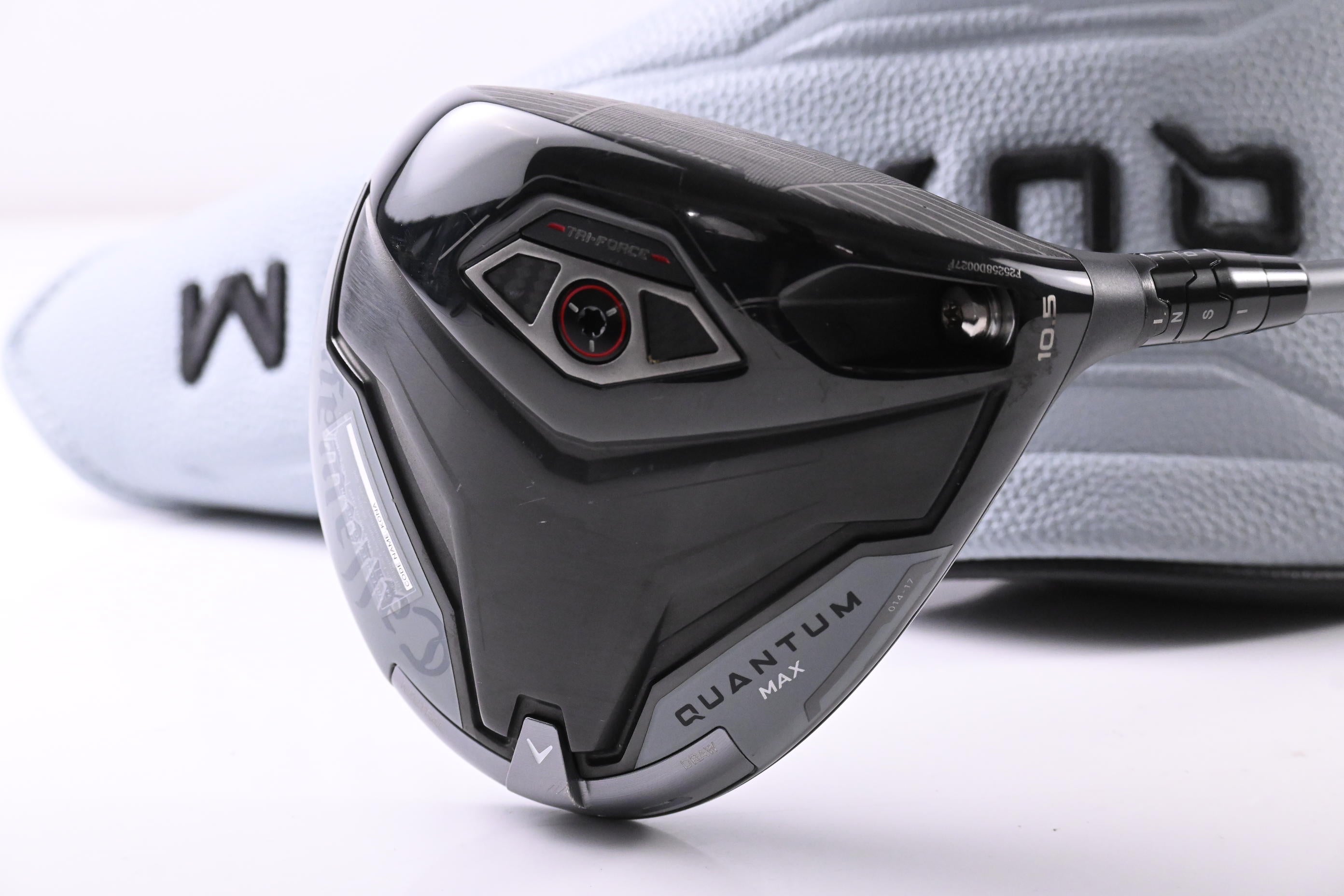 Callaway Quantum Max Driver / 10.5 Degree / Stiff Flex Denali Frost Silver 60