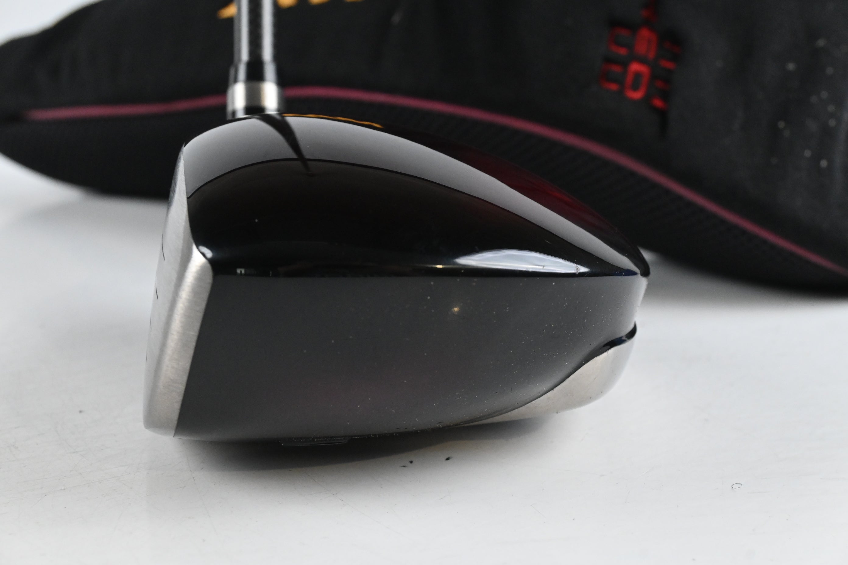Left Hand Wilson Deep Red Driver / 9.5 Degree / Regular Flex Grafalloy ProLite+