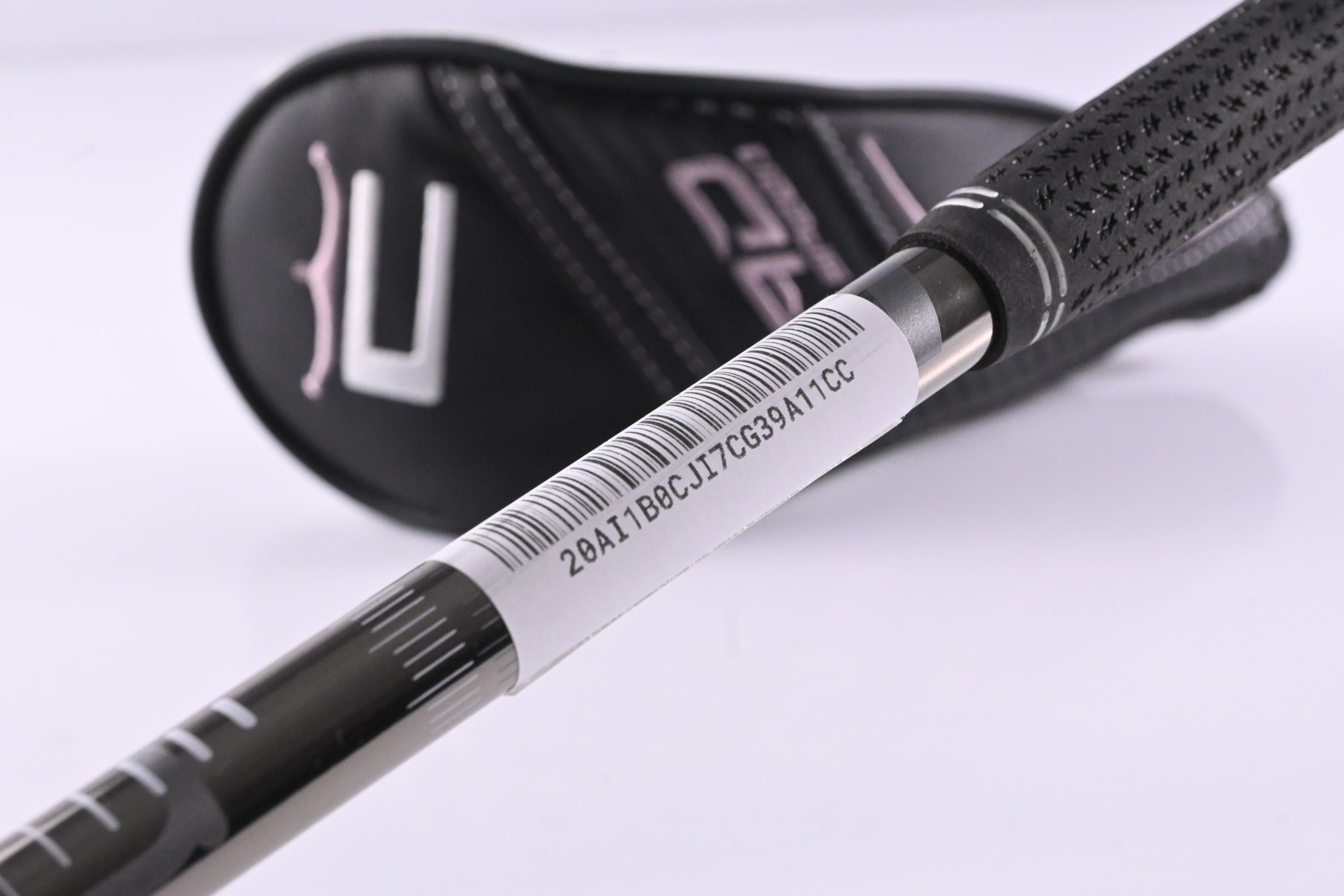 Ladies Cobra King Radspeed #6 Hybrid / 28 Degree / Ladies Flex UST Mamiya Recoil